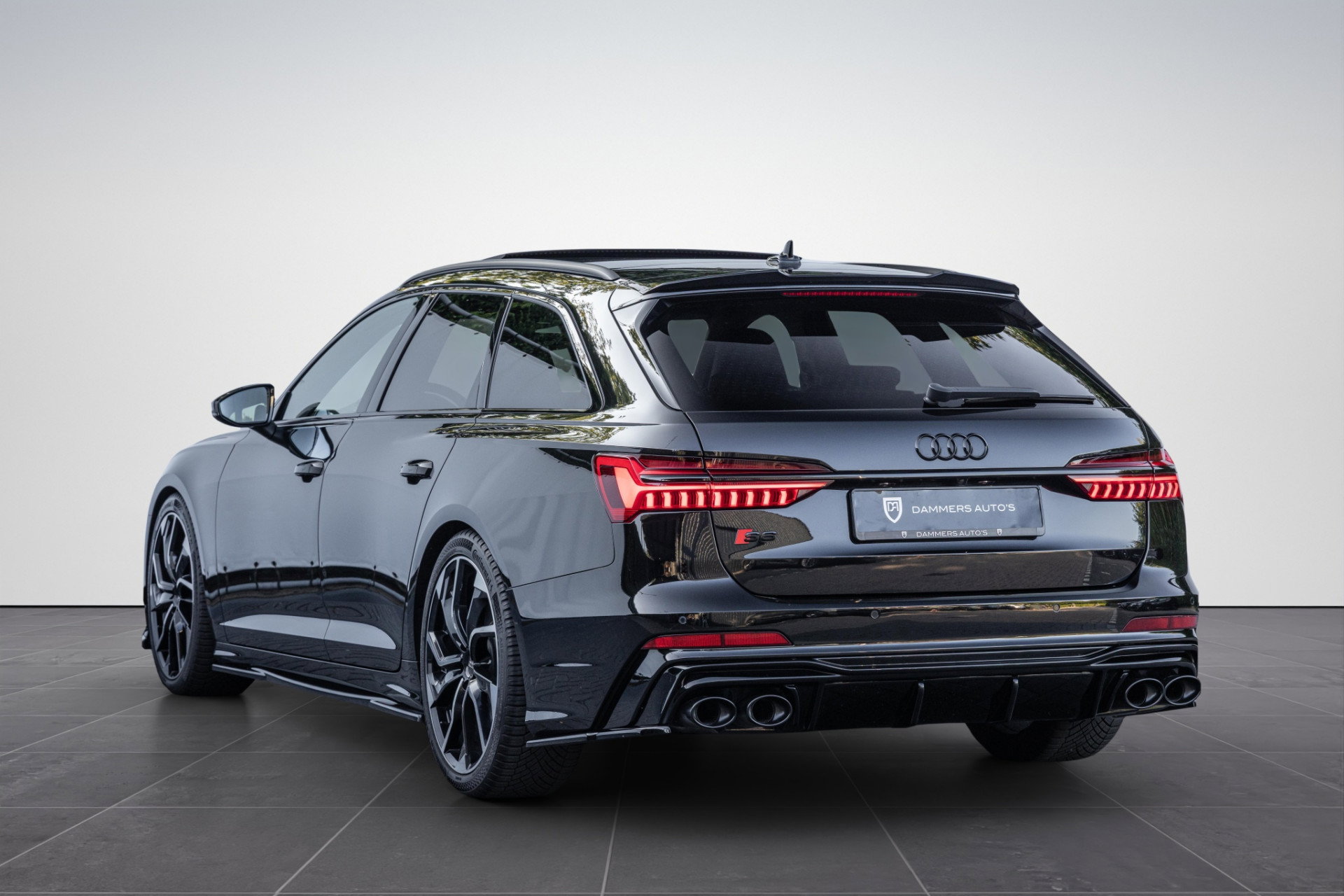 Audi S6