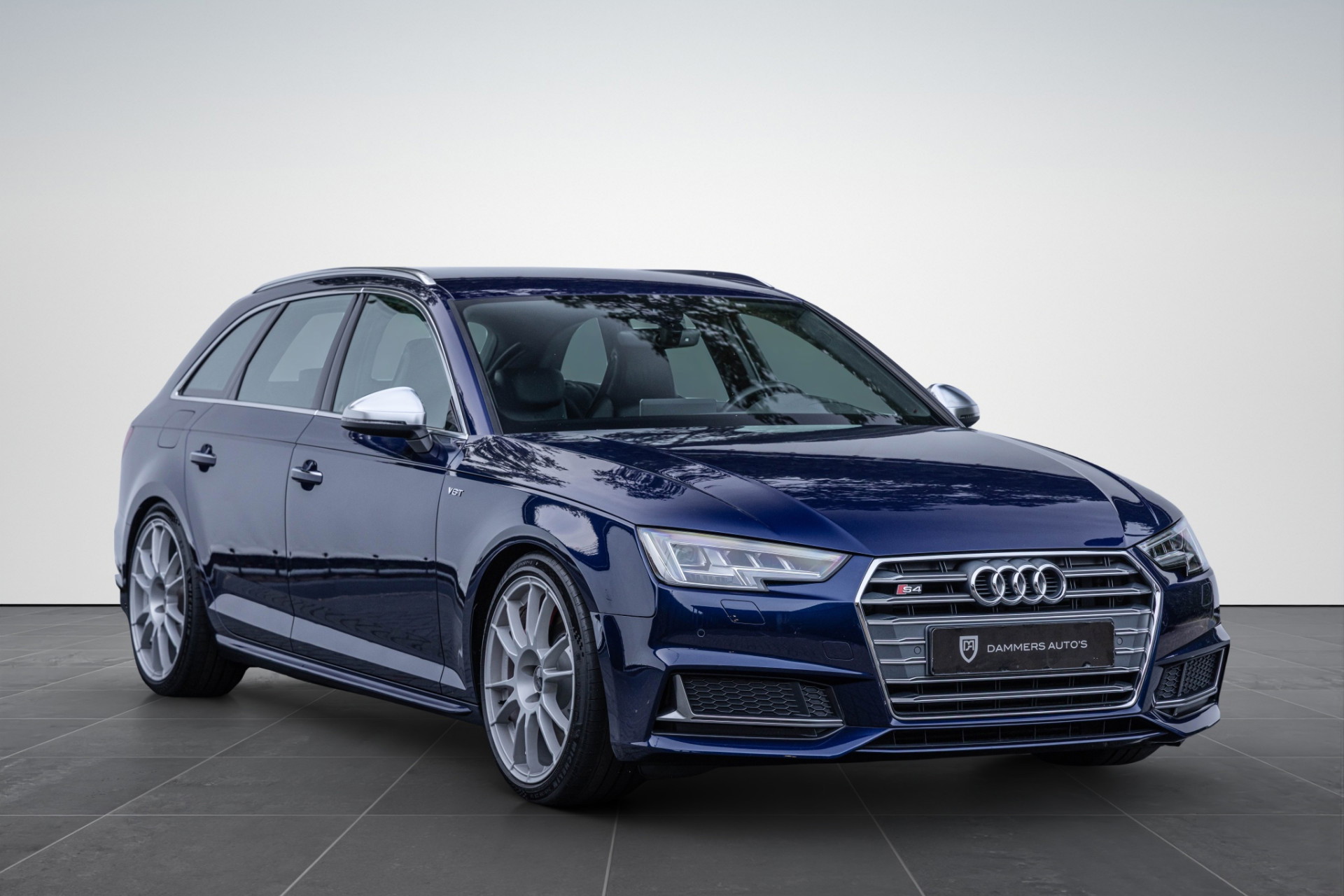 Audi S4