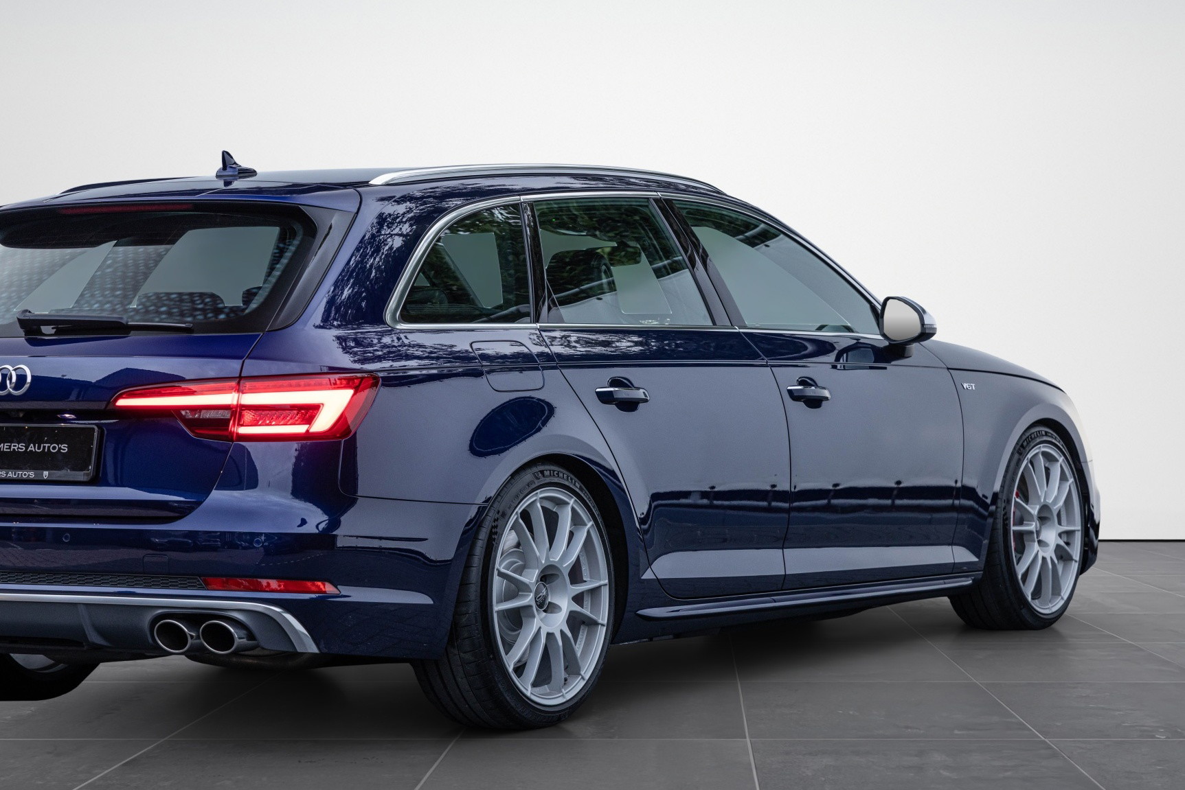 Audi S4