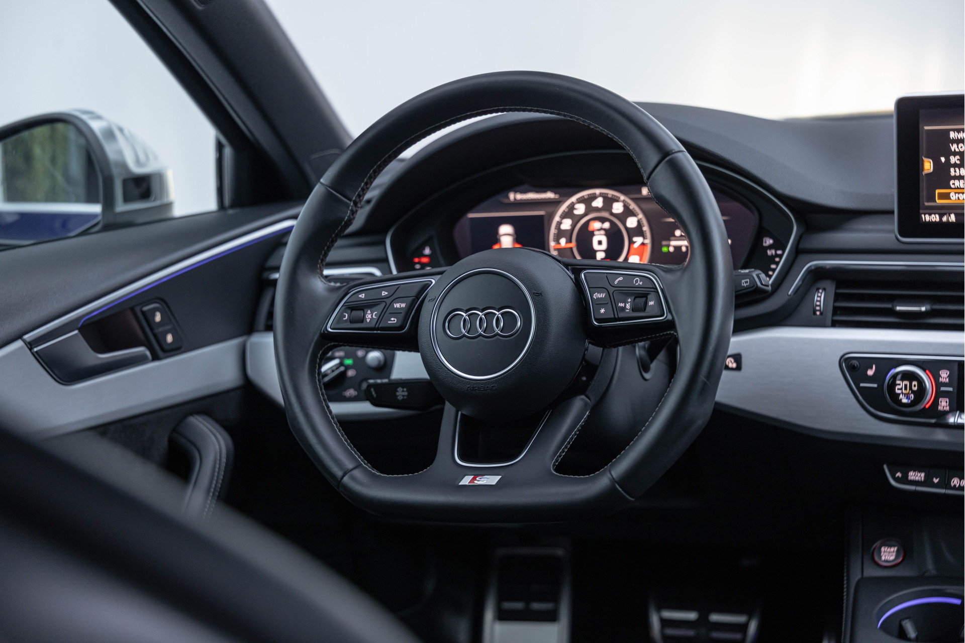 Audi S4