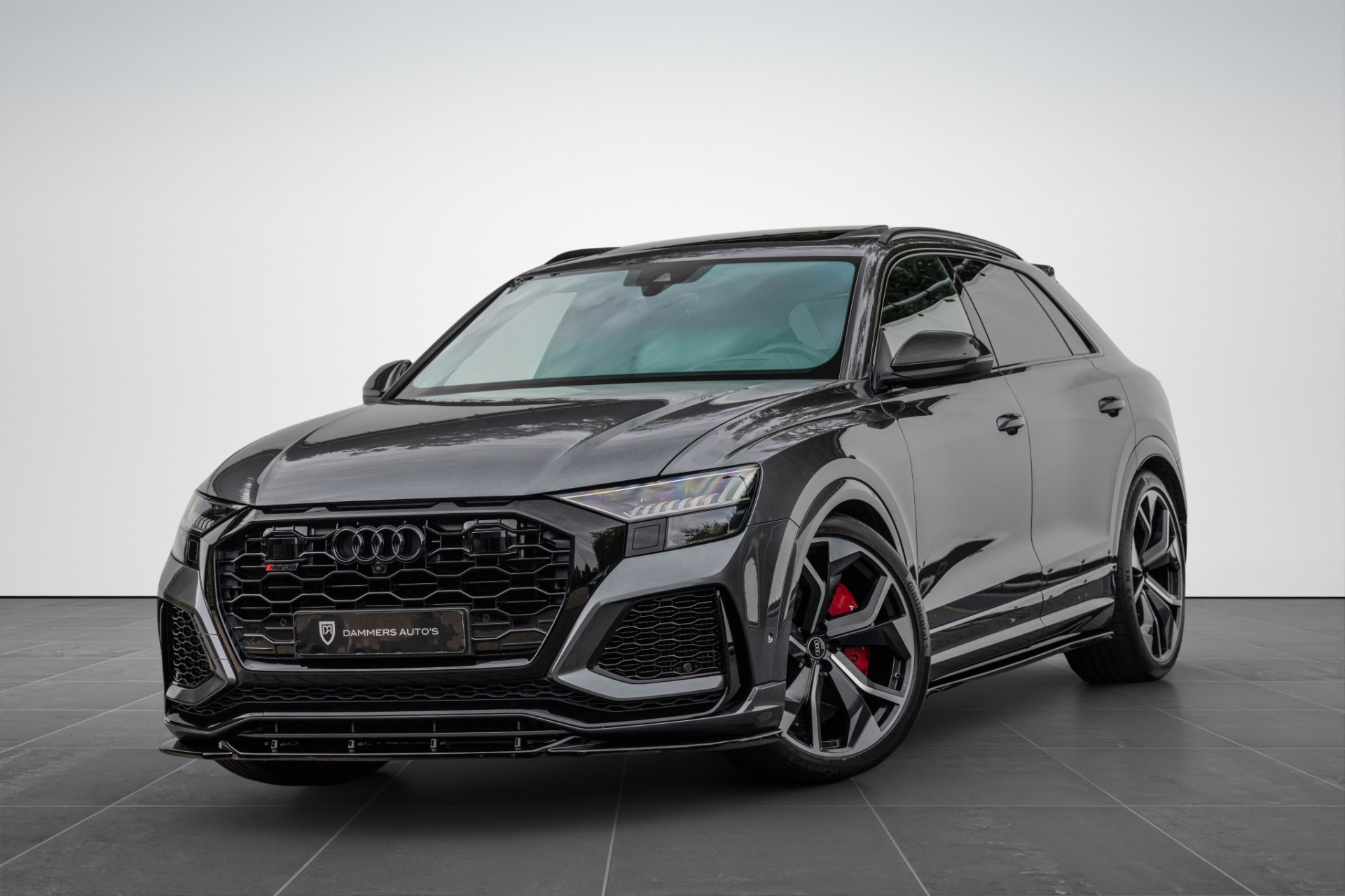 Audi RSQ8