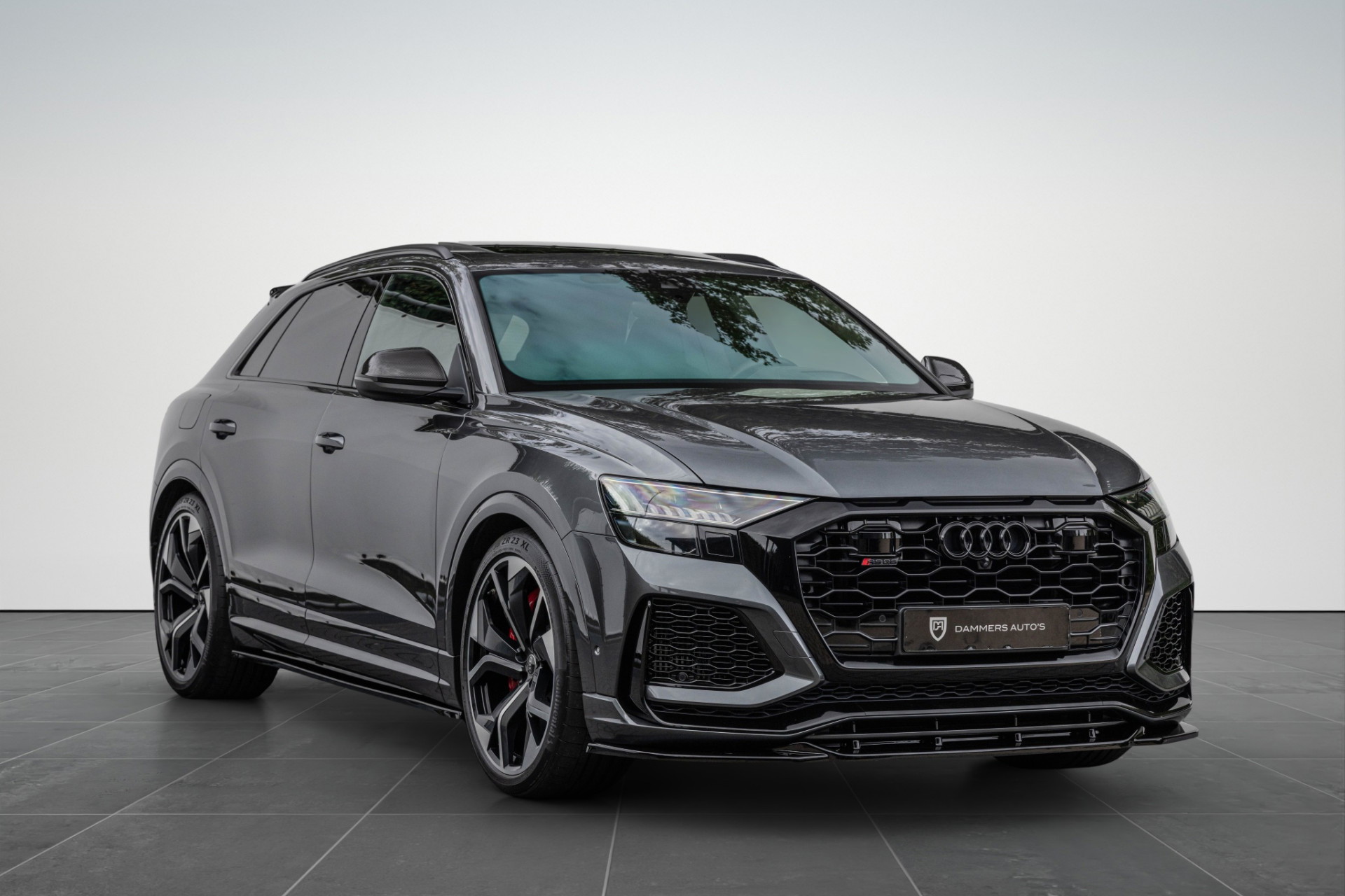 Audi RSQ8