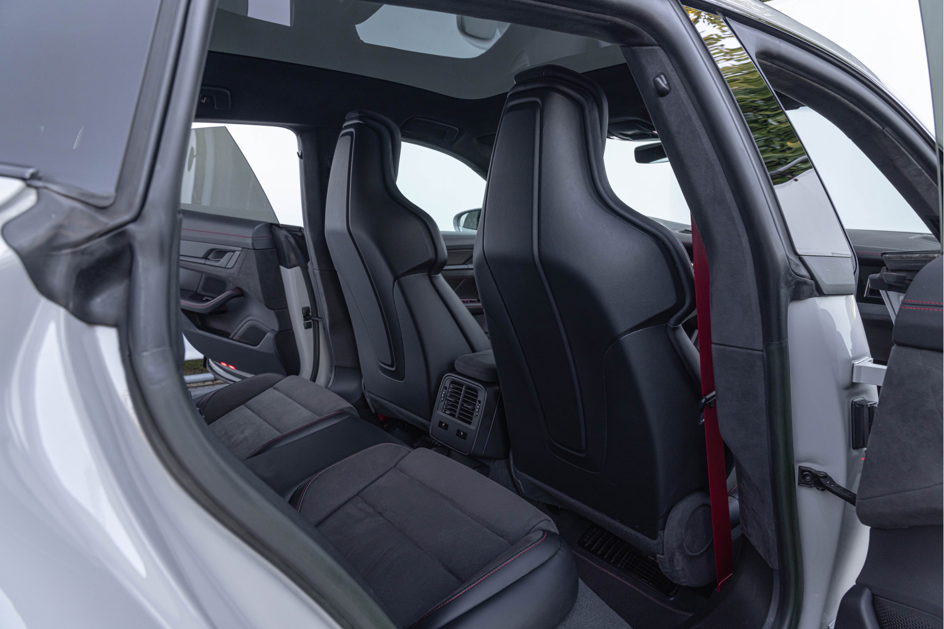 Porsche Taycan Sport Turismo