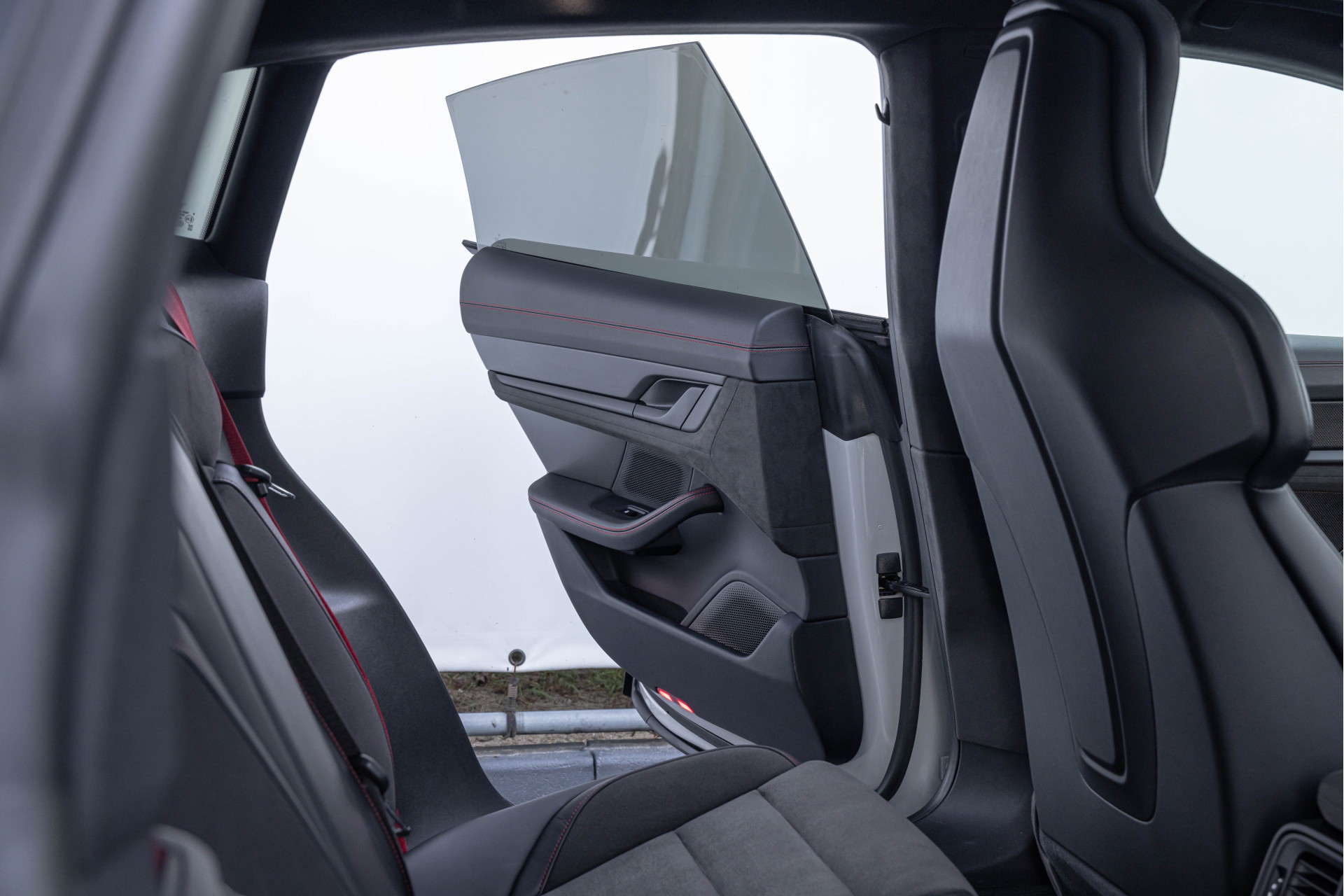 Porsche Taycan Sport Turismo