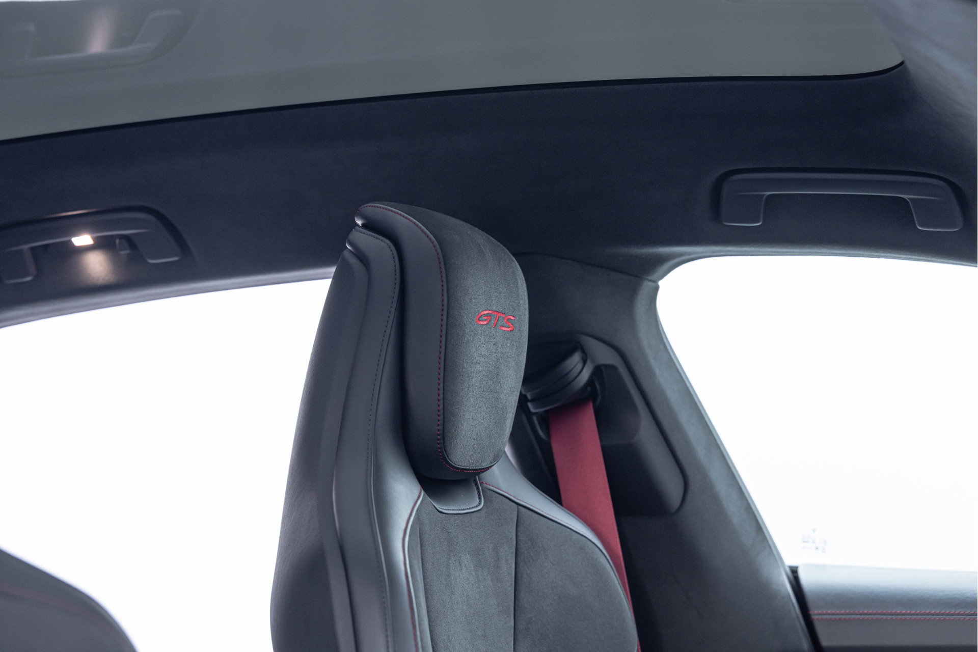 Porsche Taycan Sport Turismo