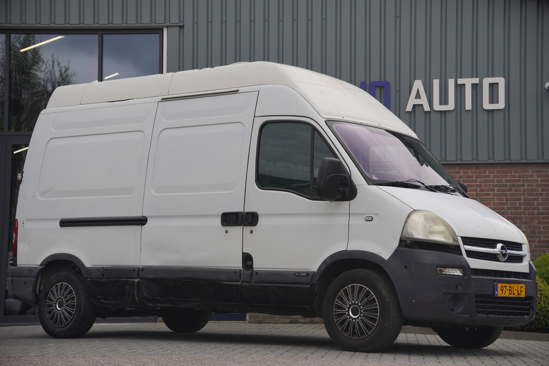Opel Movano