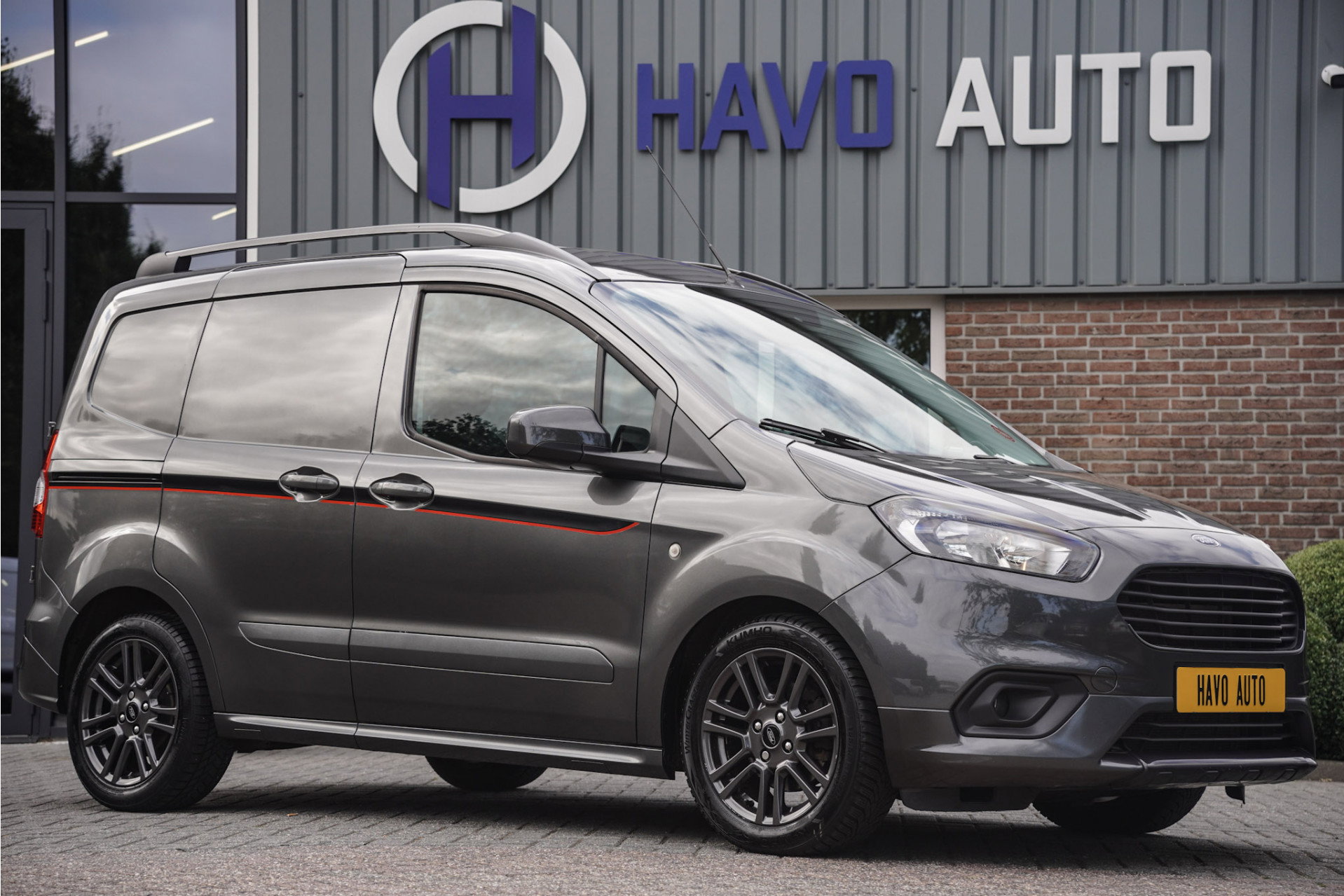 Ford Transit Courier