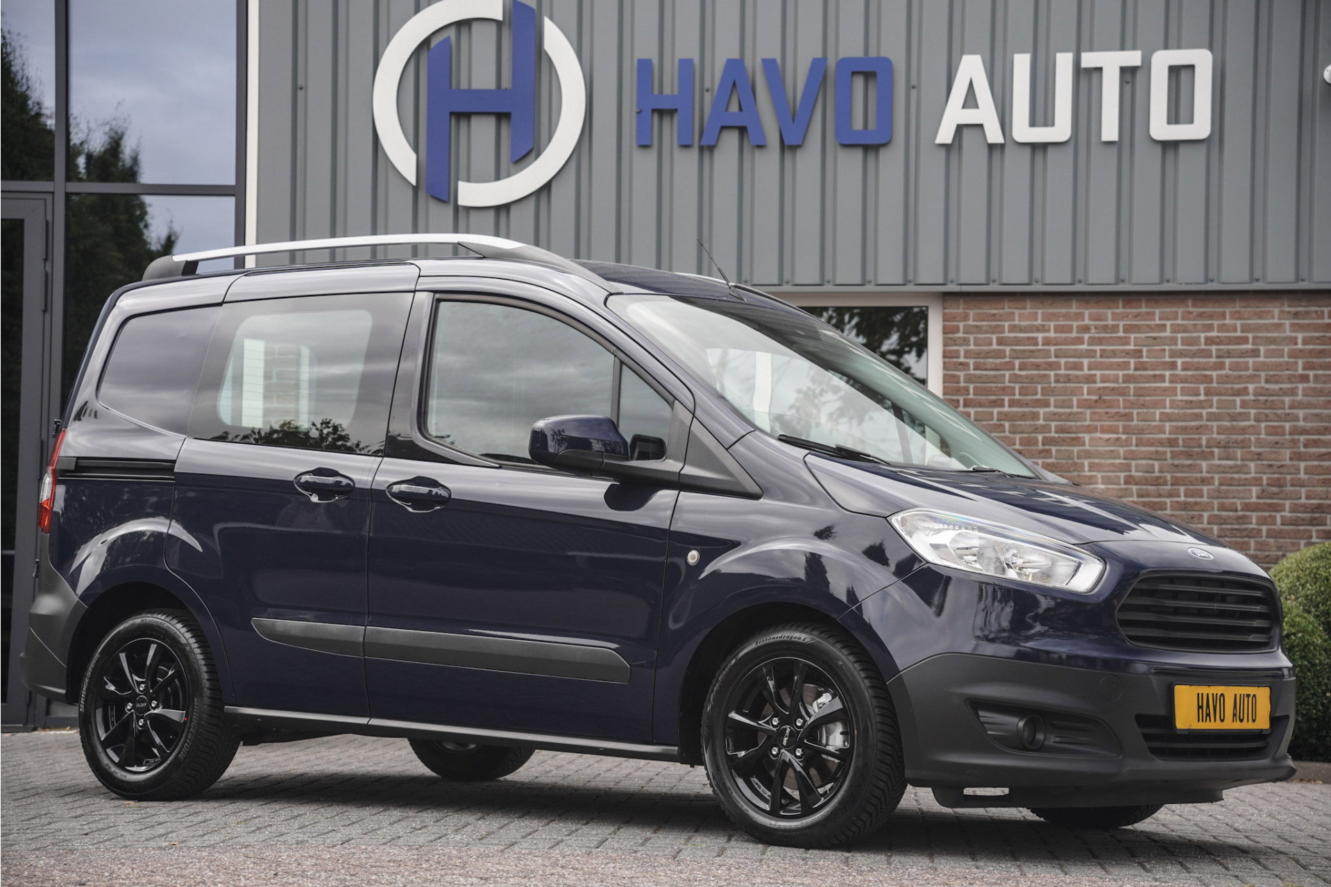 Ford Transit Courier