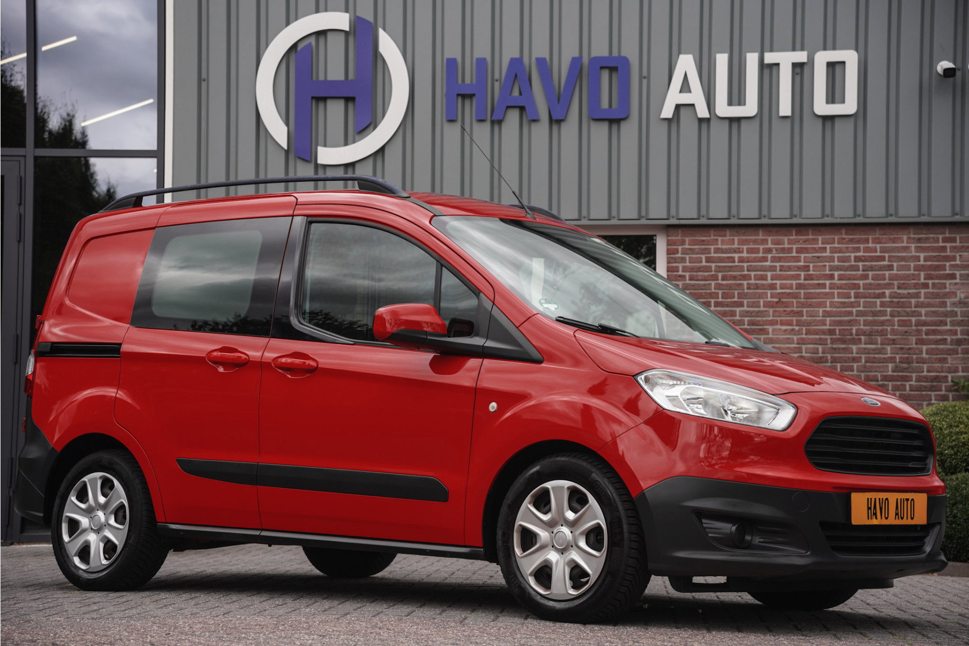 Ford Transit Courier