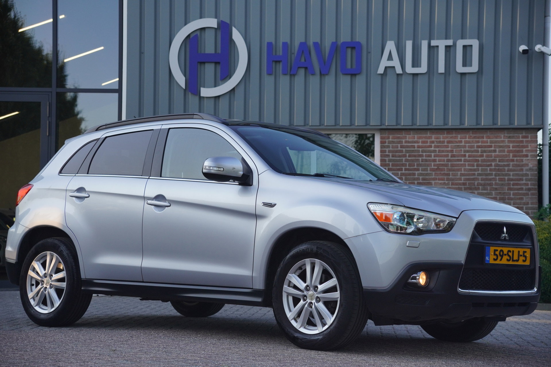 Mitsubishi ASX