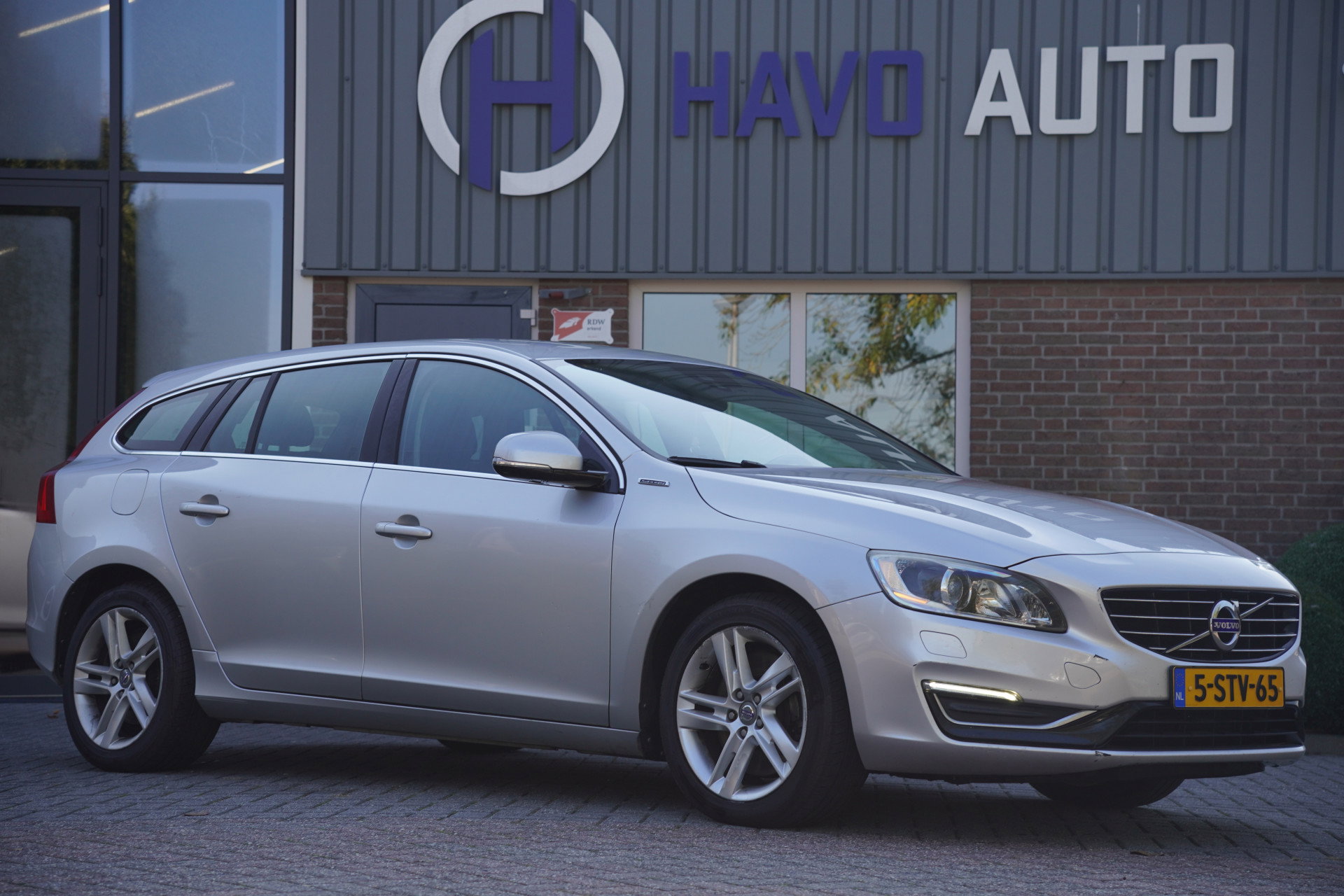 Volvo V60
