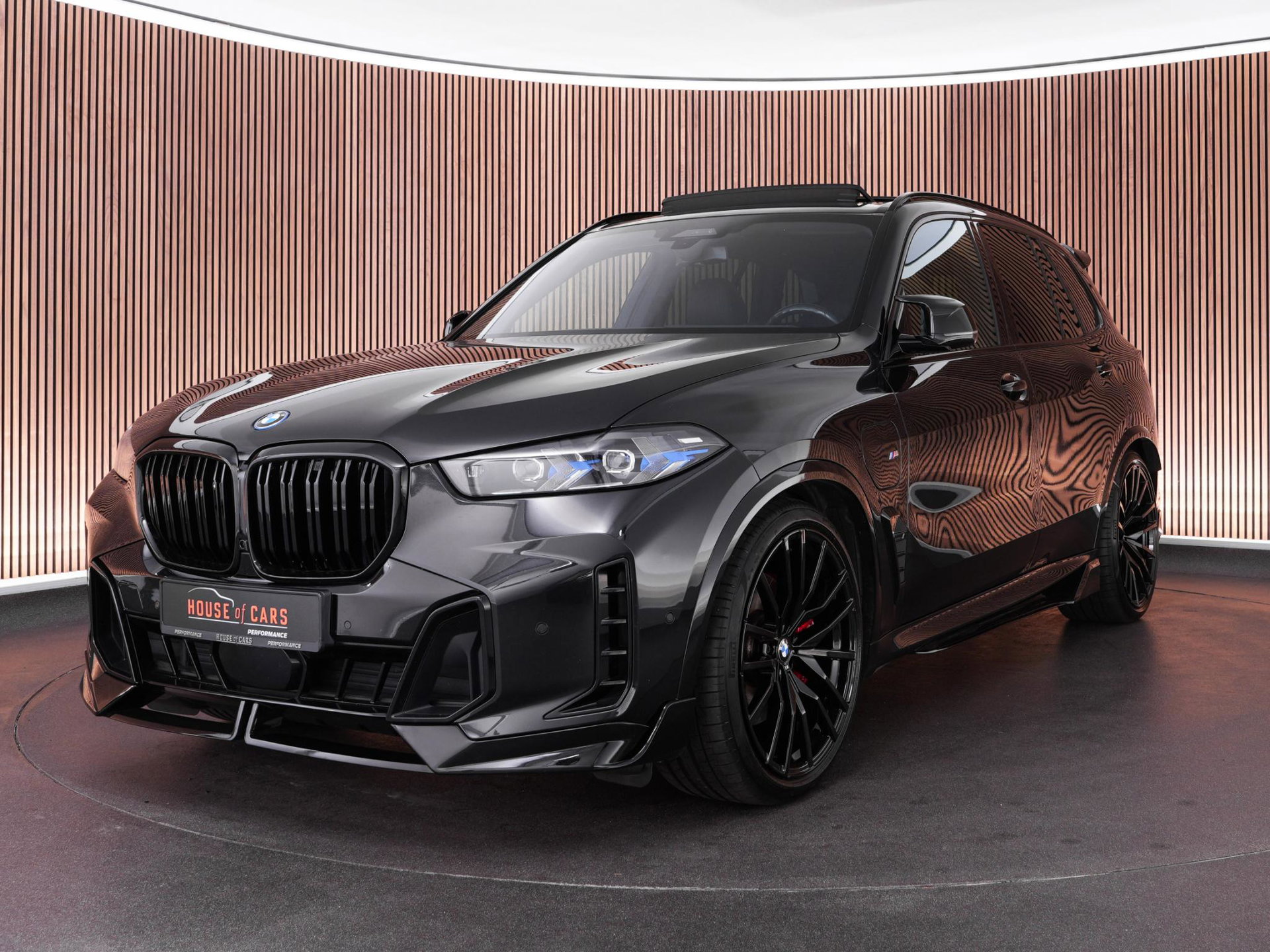 BMW X5 xDrive50e 489pk Launch Edition - foto 1
