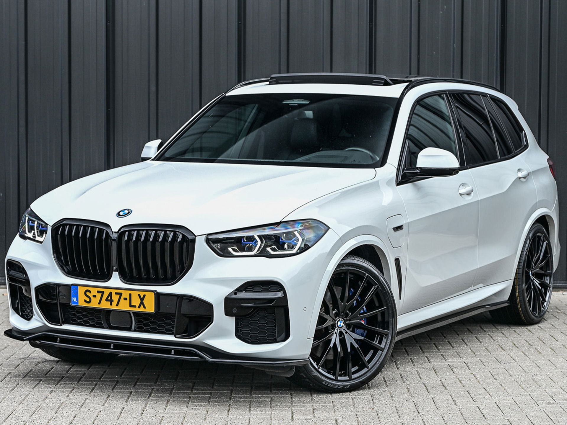 BMW X5 - 0