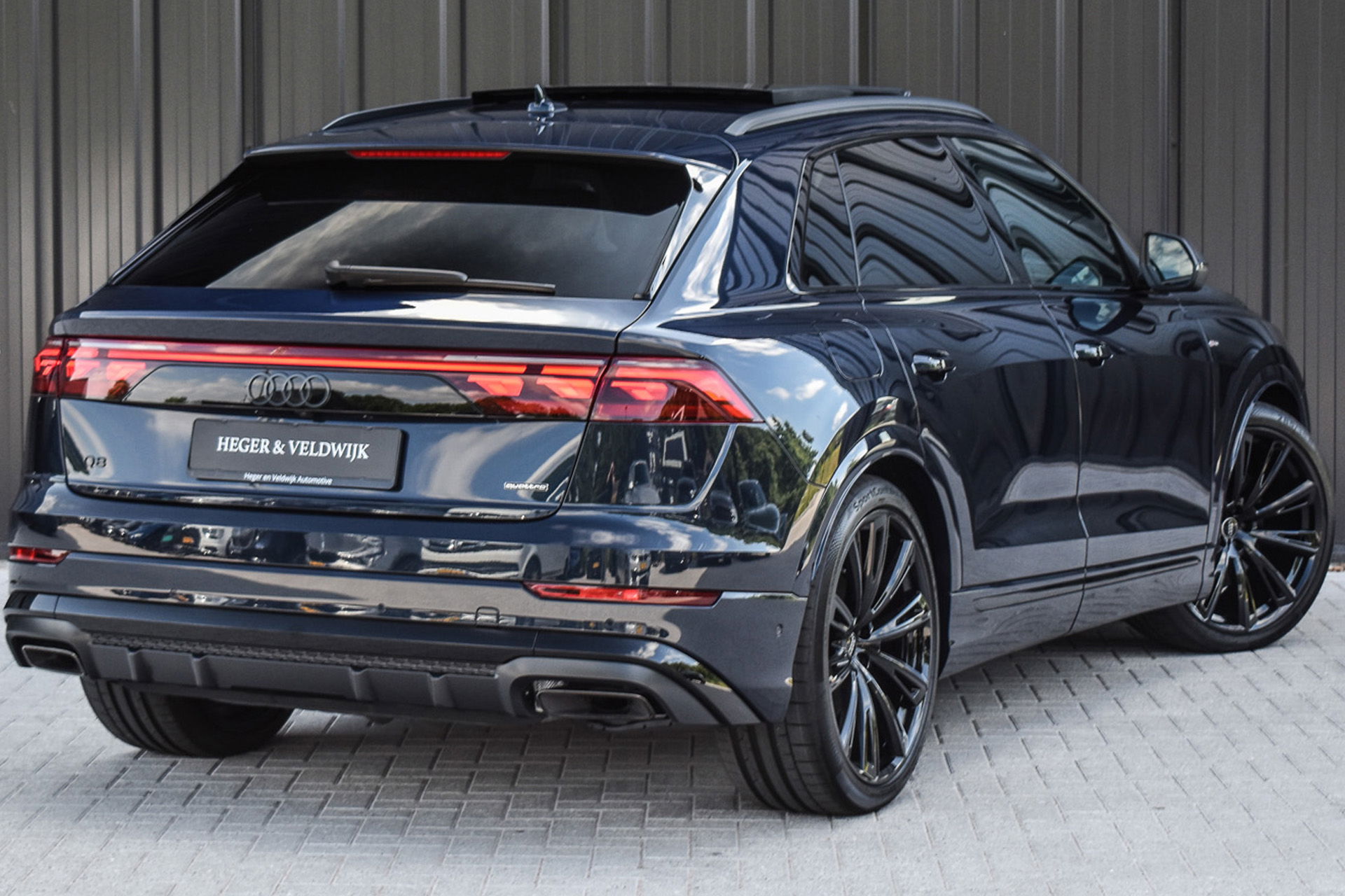 Audi Q8 - 1