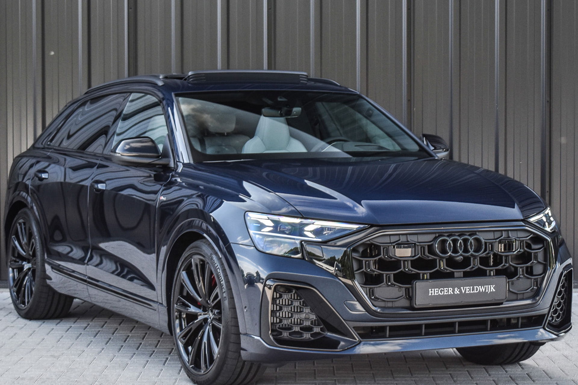 Audi Q8 - 60
