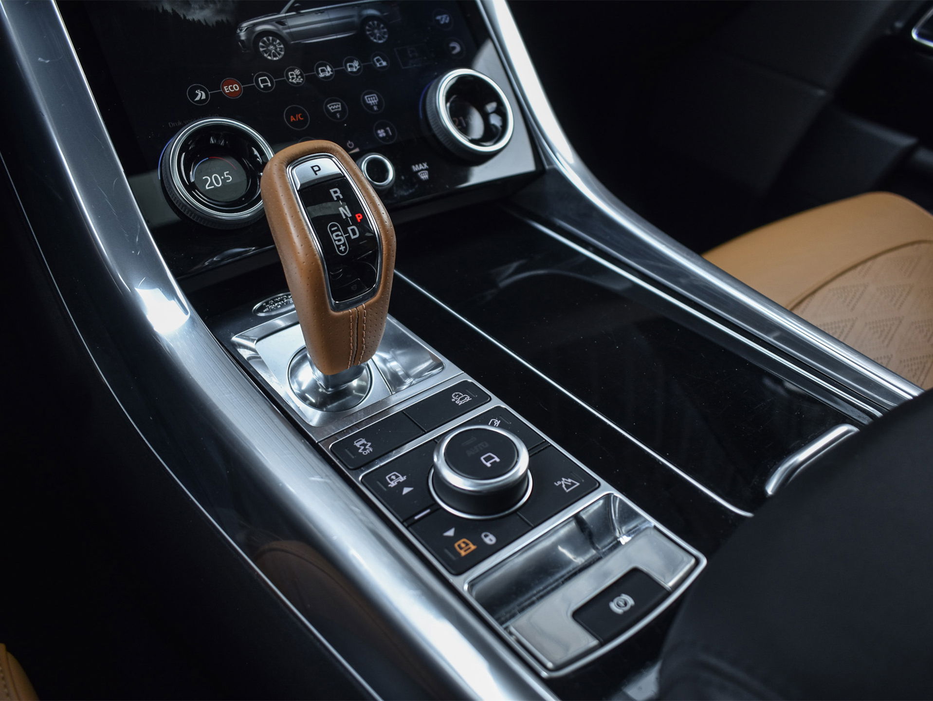 Land Rover Range Rover Sport - 41