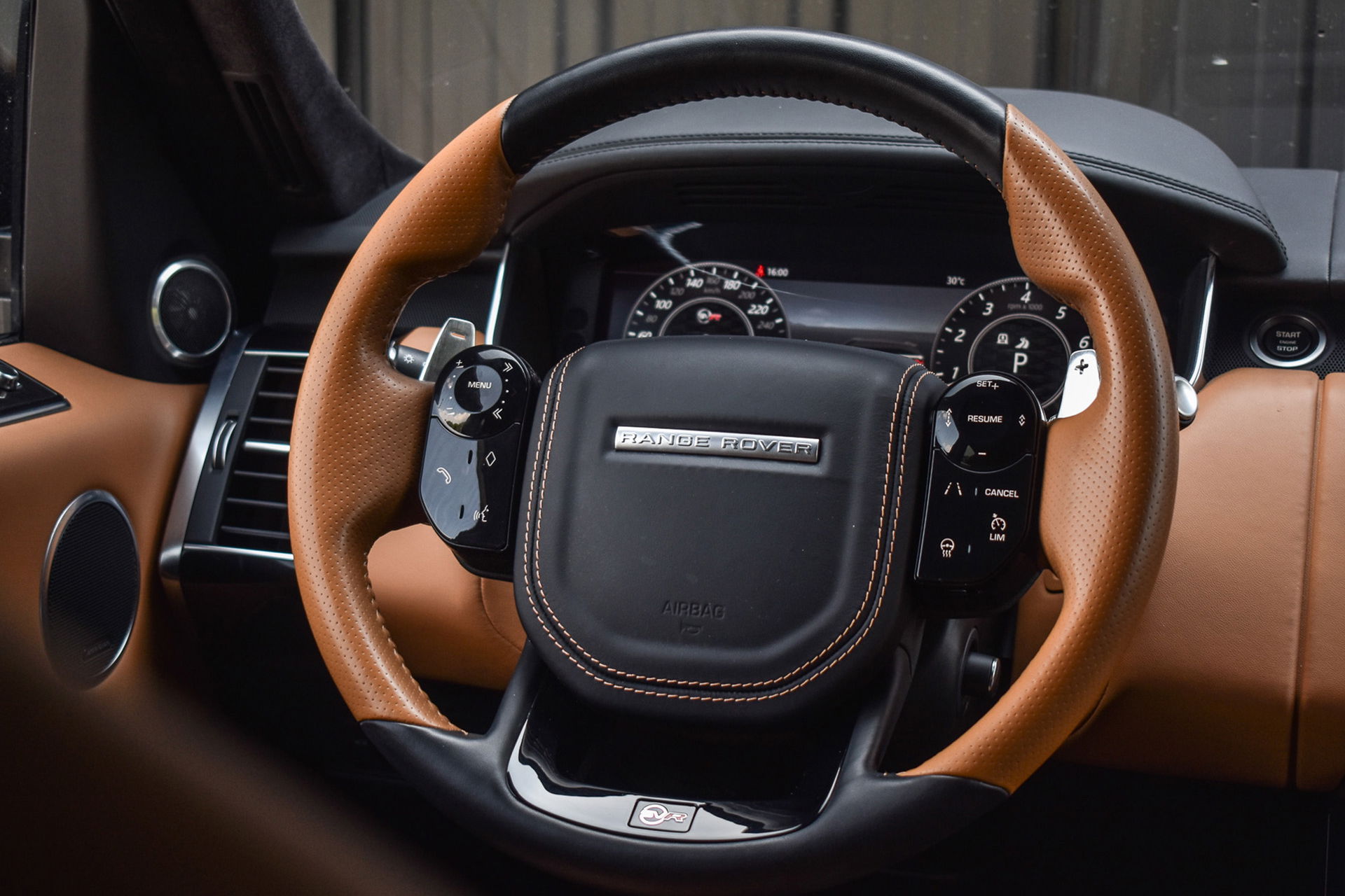 Land Rover Range Rover Sport - 44