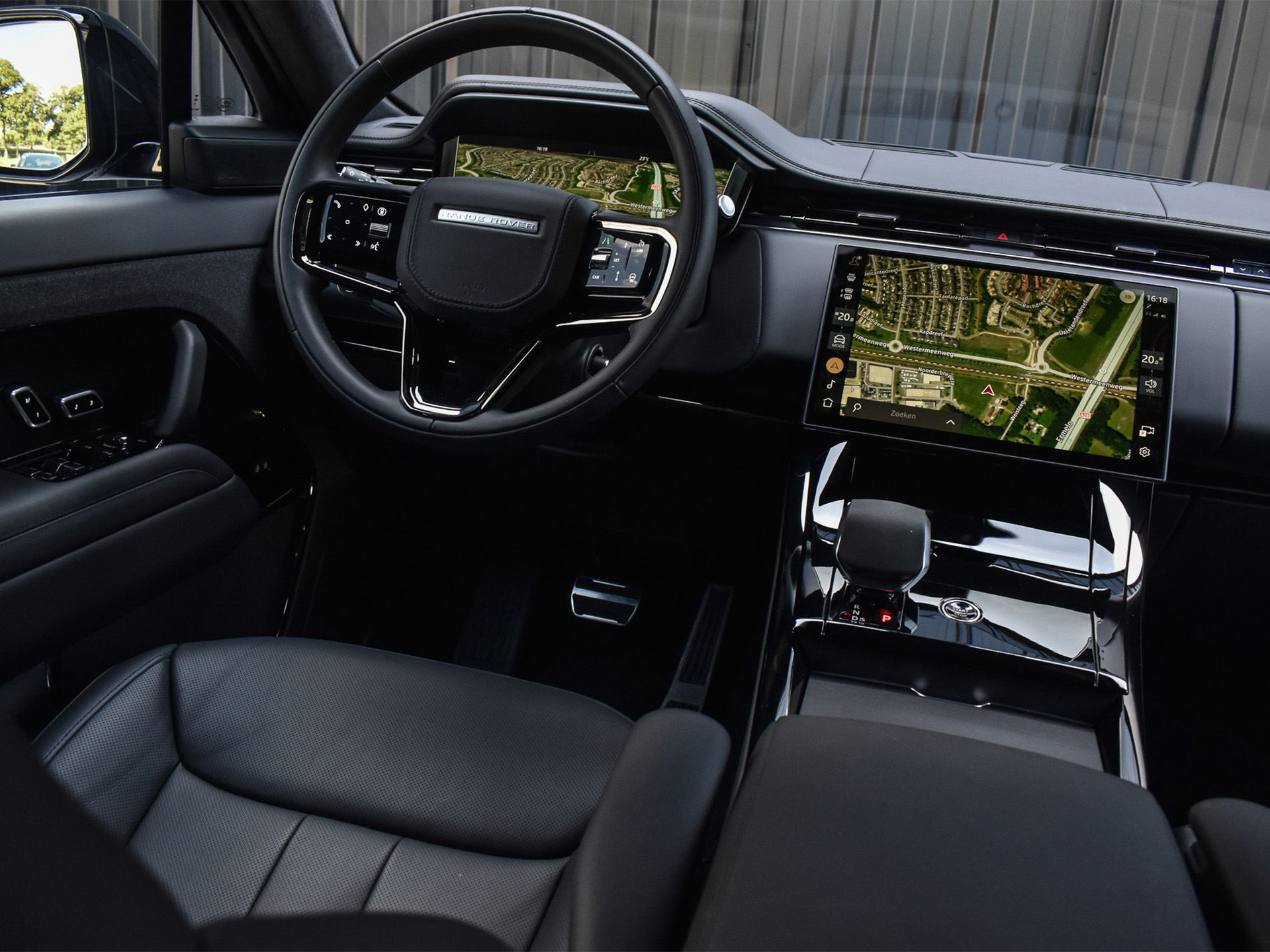 Land Rover Range Rover Sport - 3