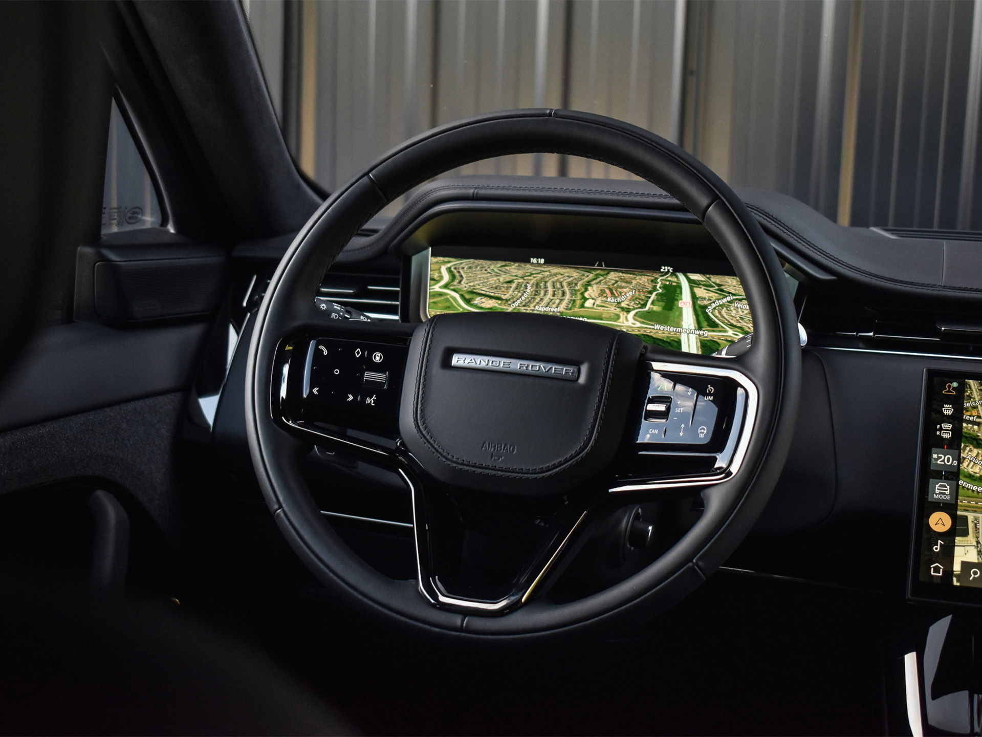 Land Rover Range Rover Sport - 54