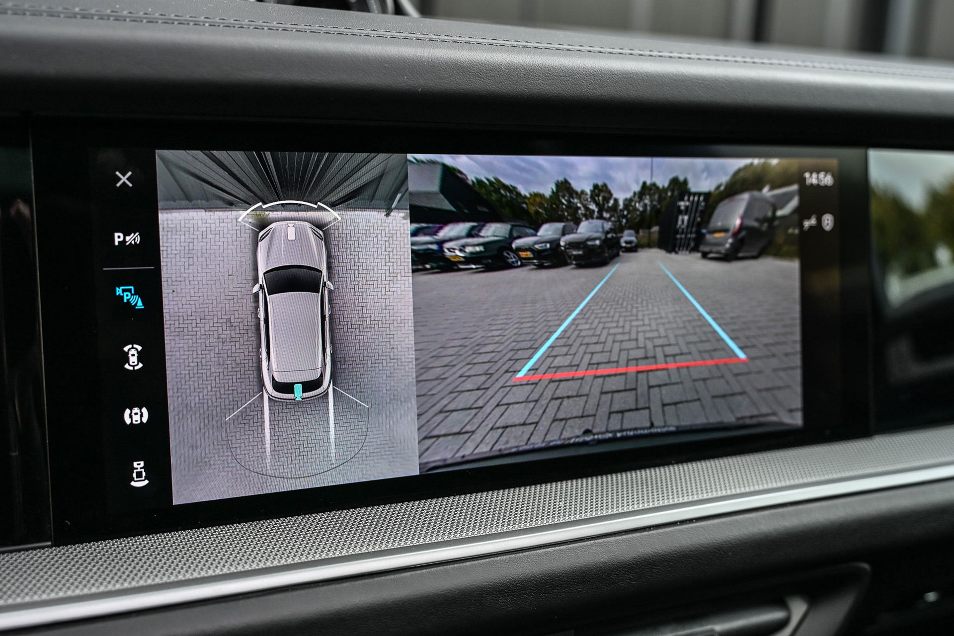 Porsche Cayenne - 16