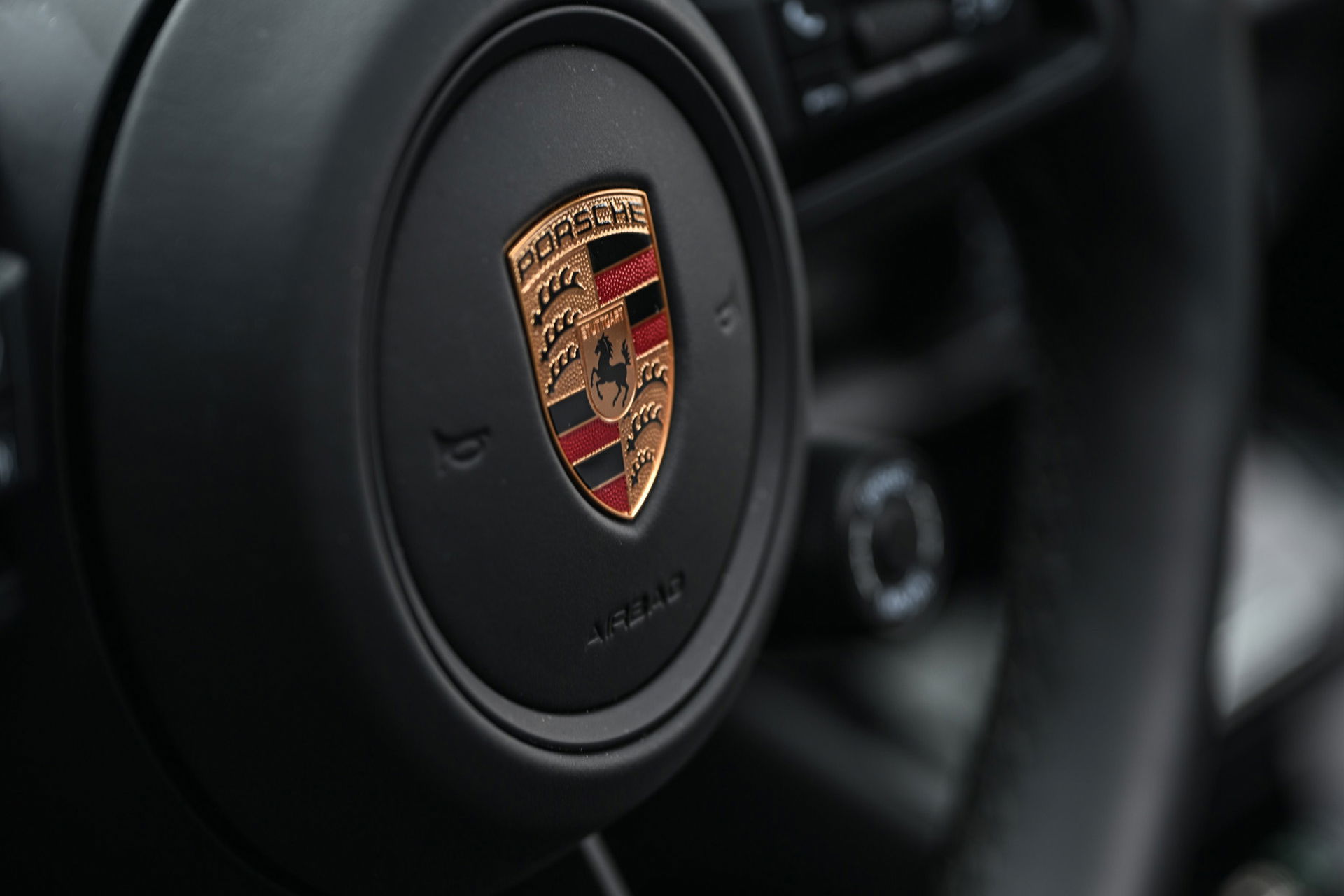 Porsche Cayenne - 35