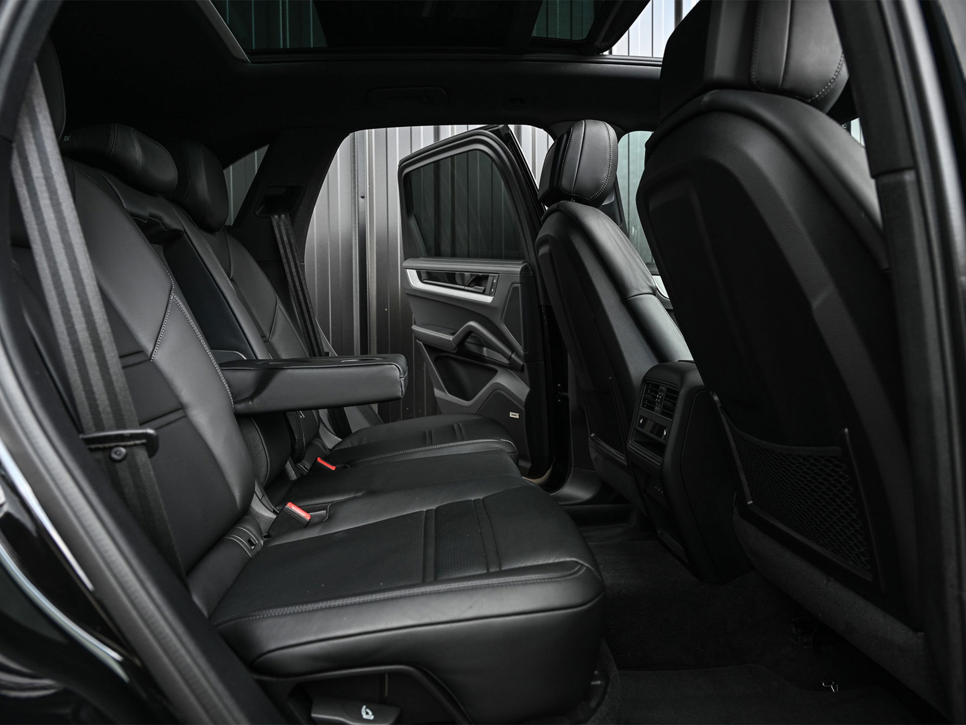 Porsche Cayenne - 44