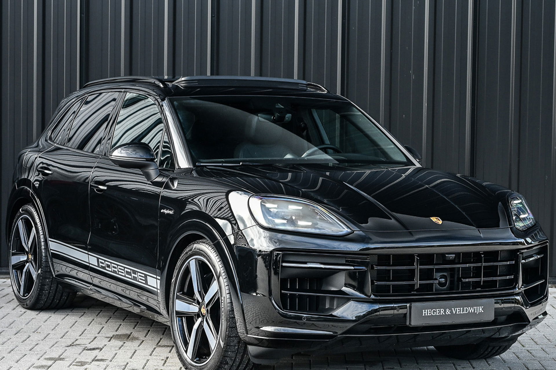 Porsche Cayenne - 50