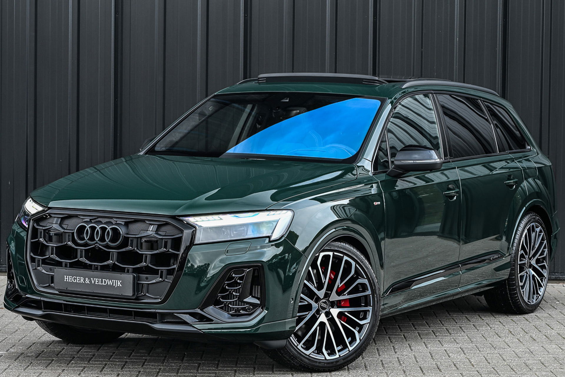 Audi Q7 - 0