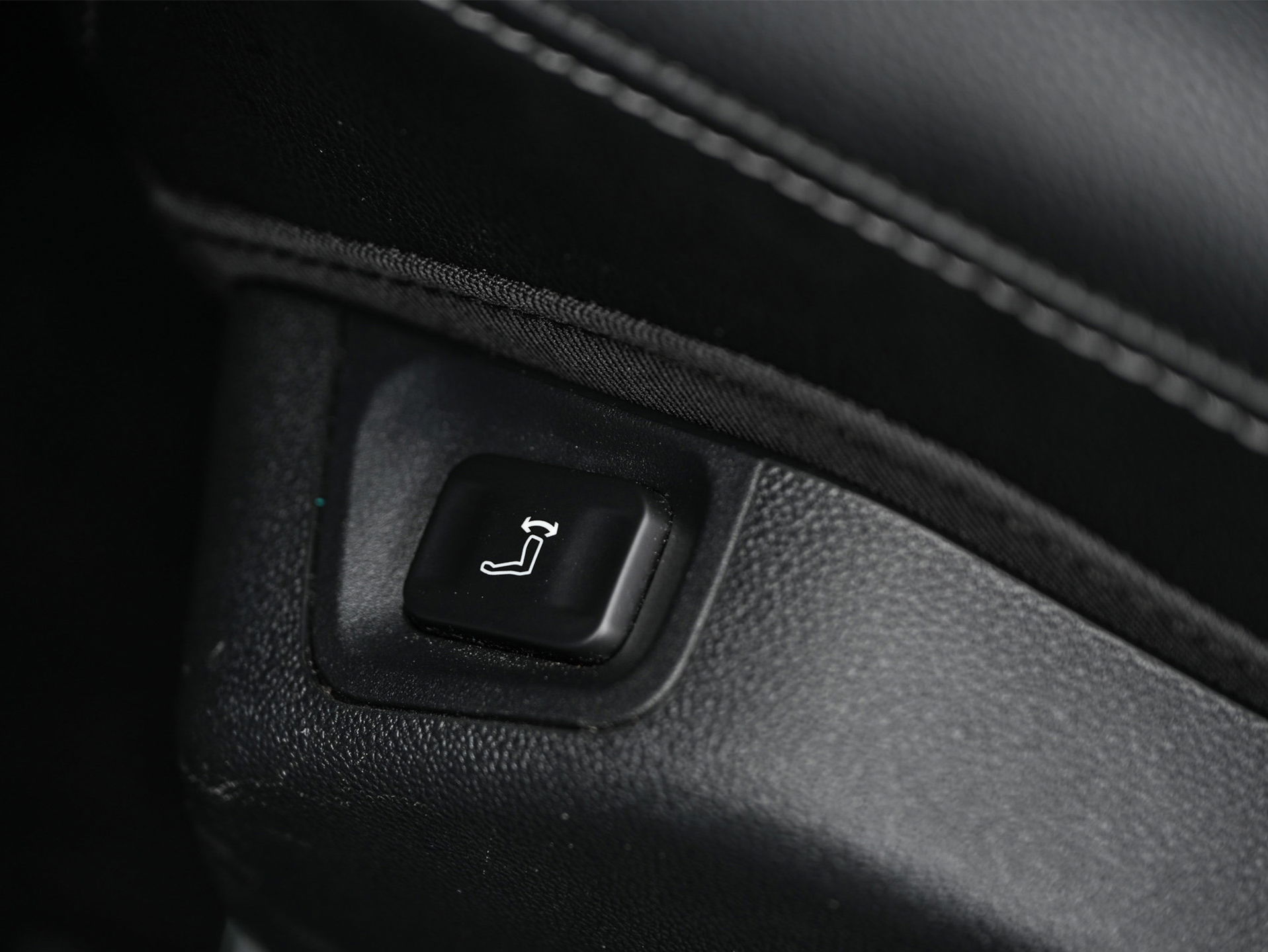 Opel Grandland X - 11