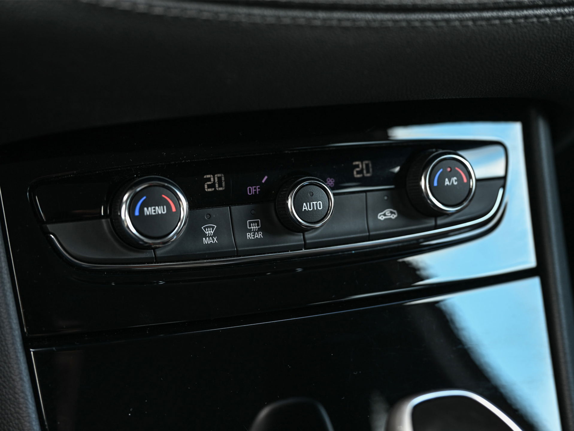 Opel Grandland X - 23