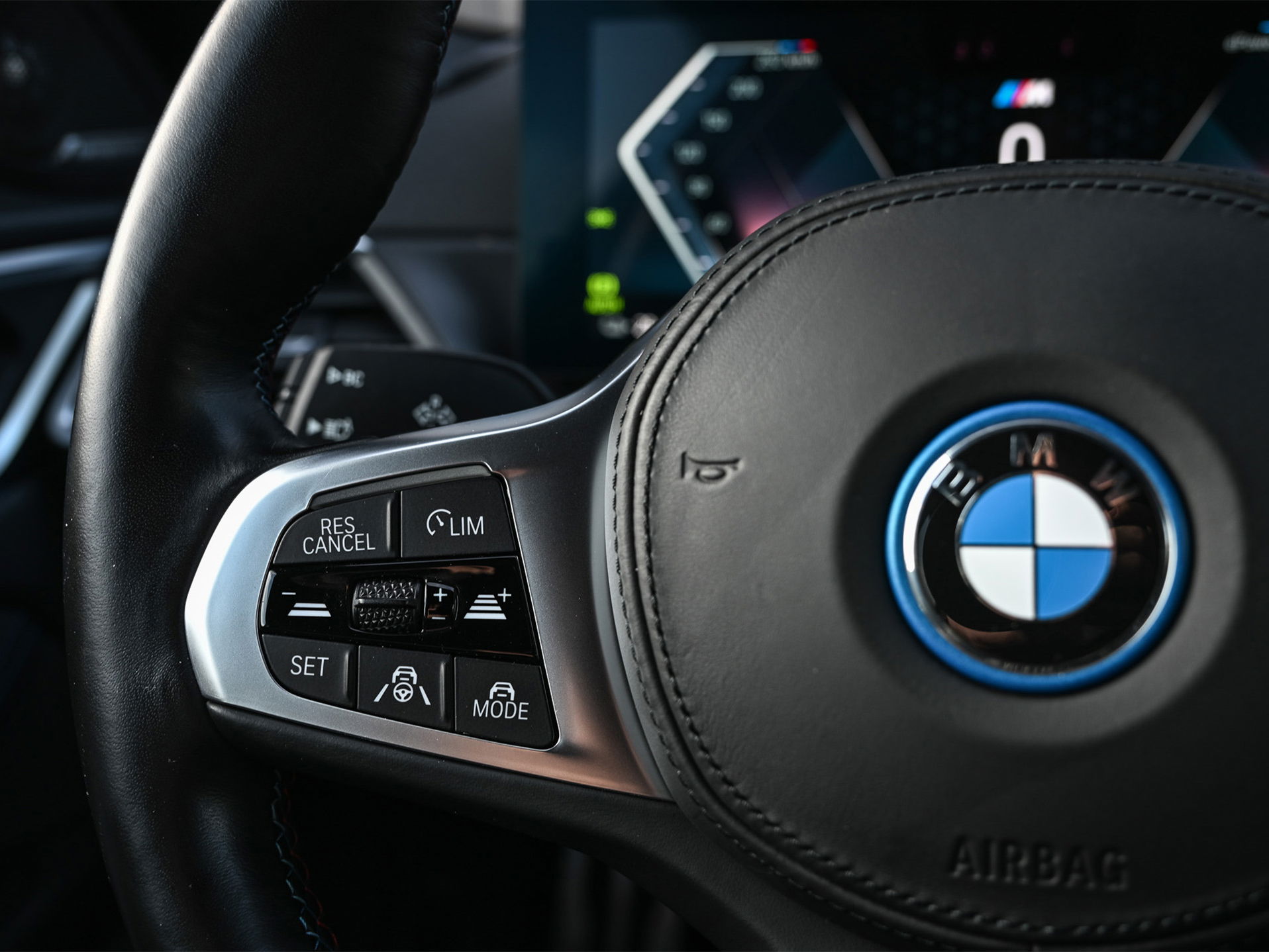 BMW i4 - 35