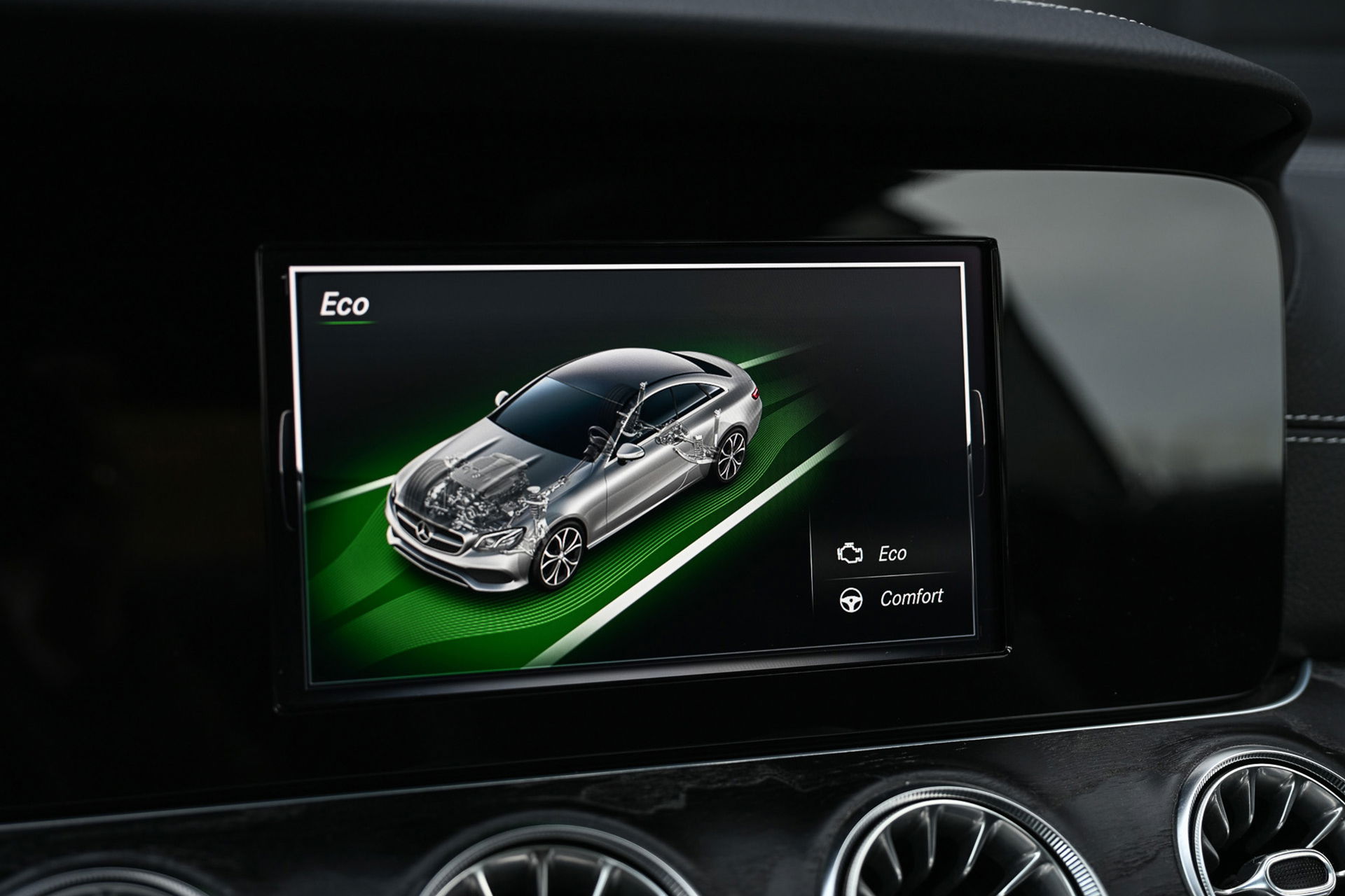 Mercedes-Benz E-Klasse - 26