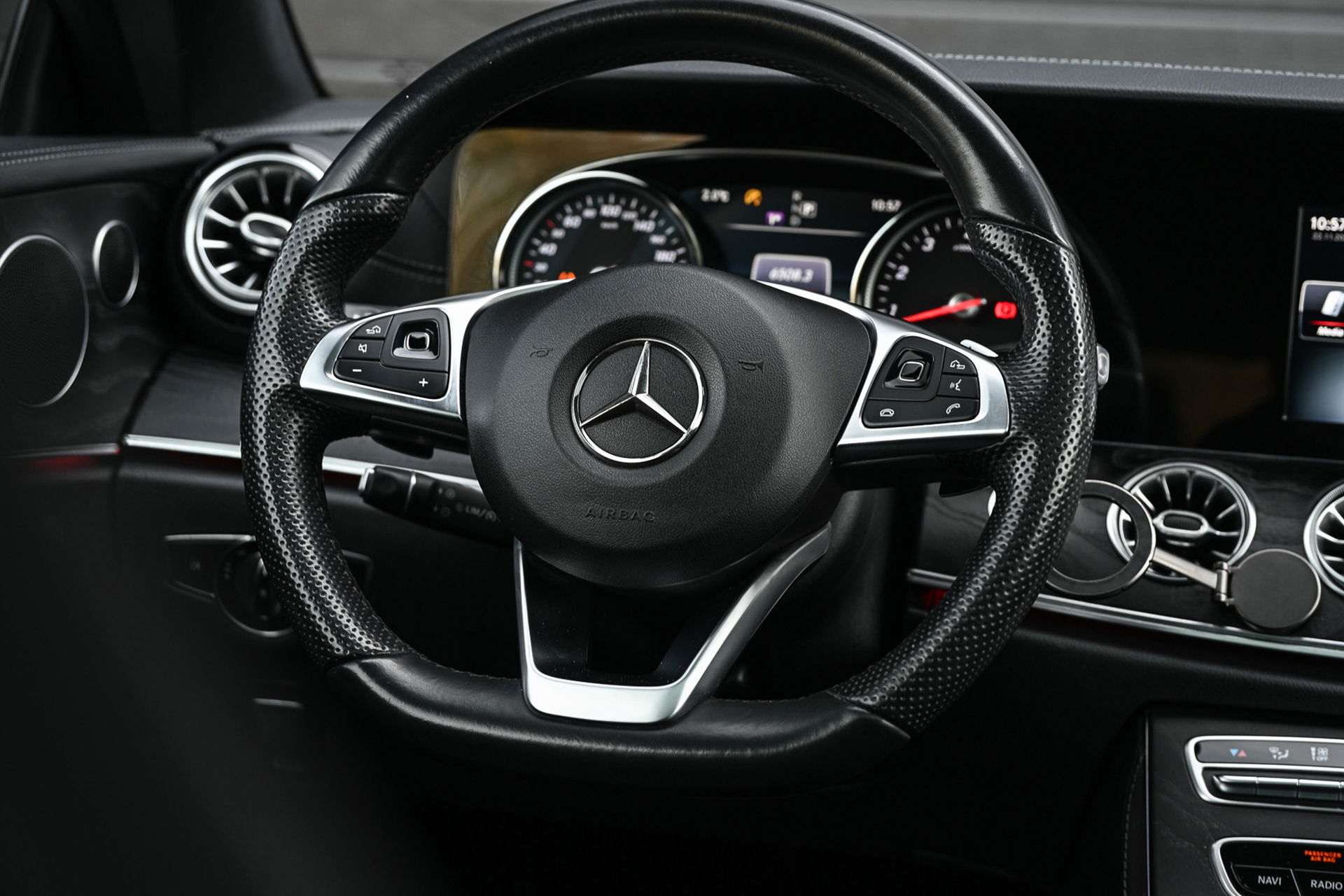 Mercedes-Benz E-Klasse - 32