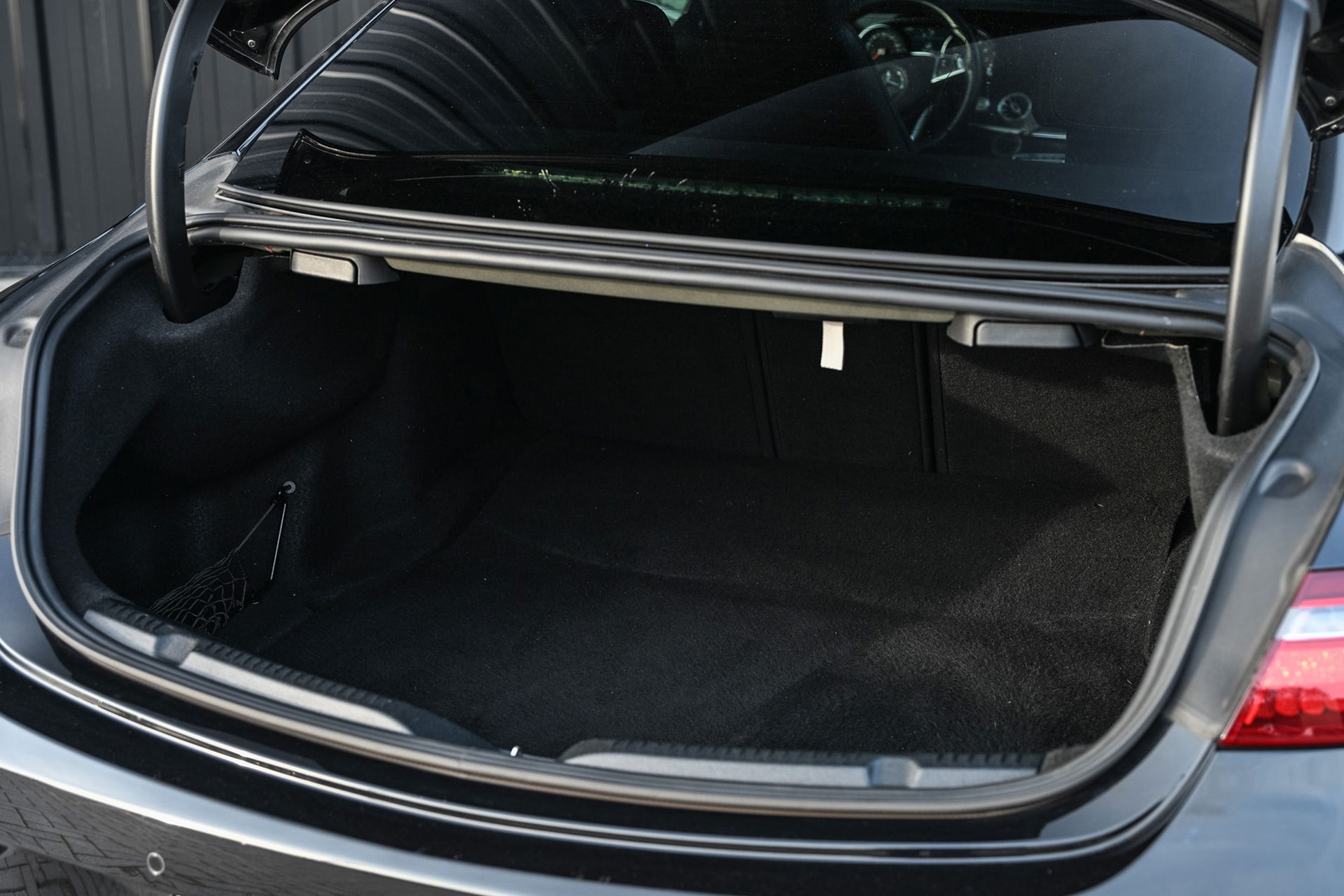 Mercedes-Benz E-Klasse - 35