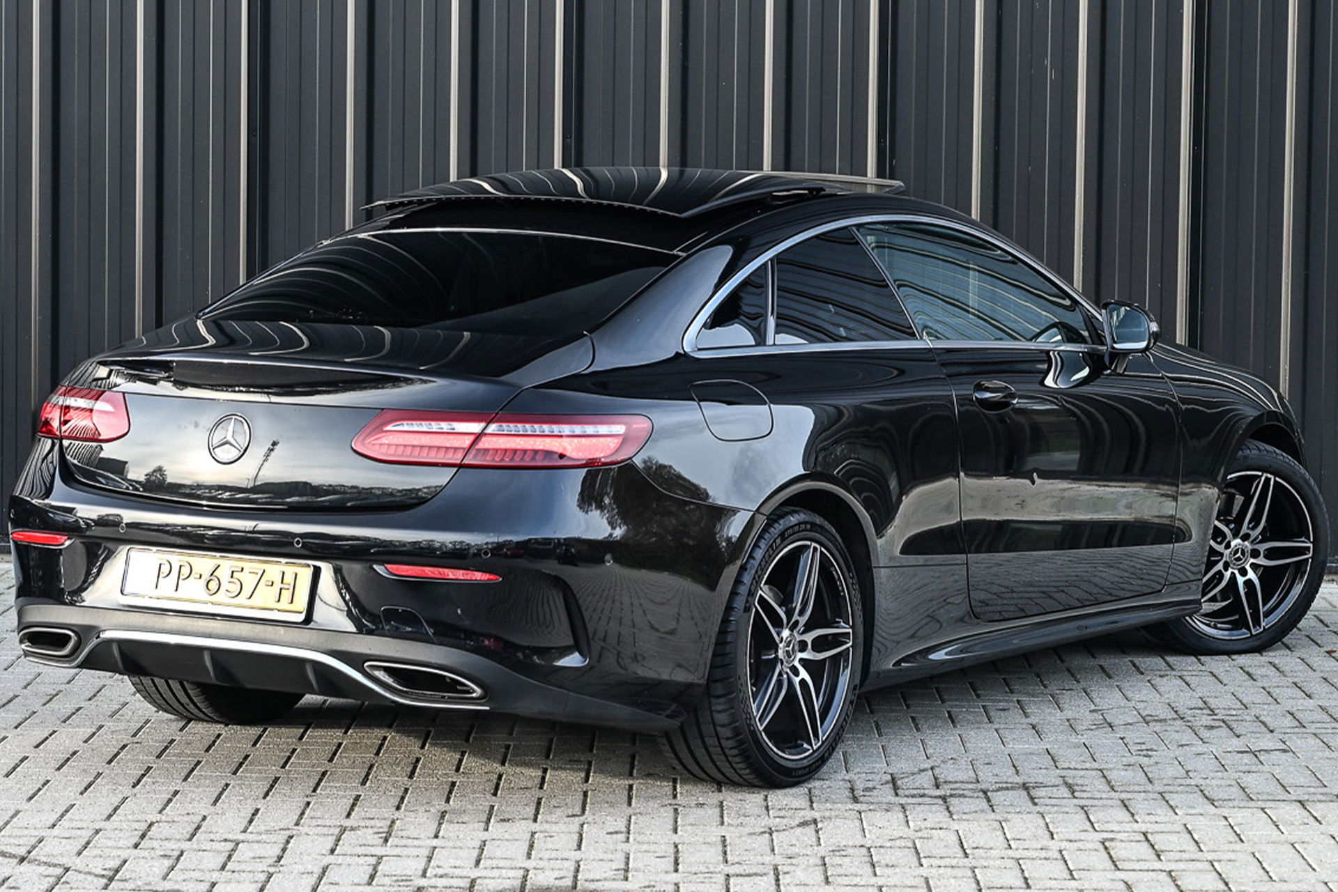 Mercedes-Benz E-Klasse - 2