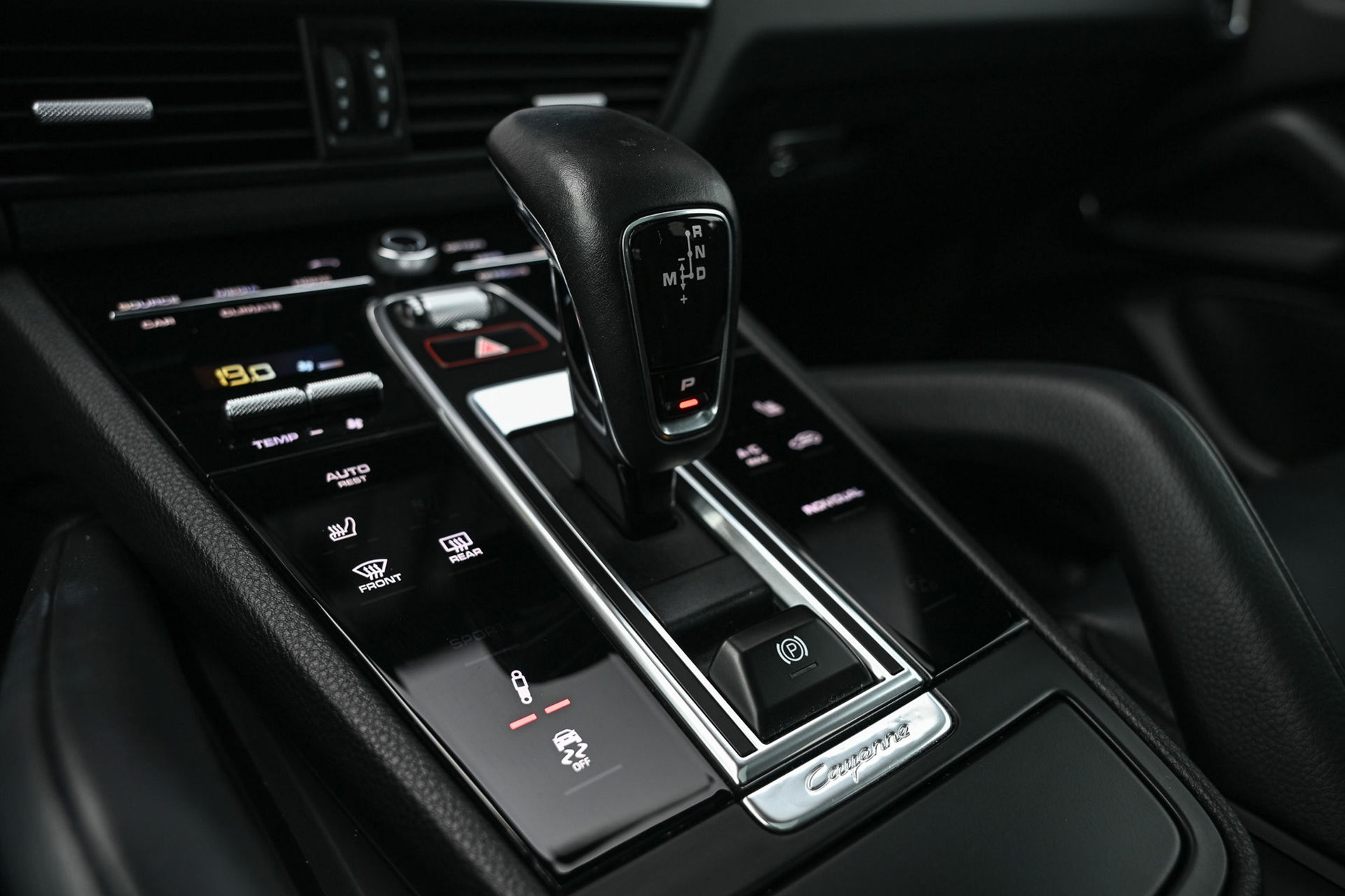 Porsche Cayenne Coupé - 38