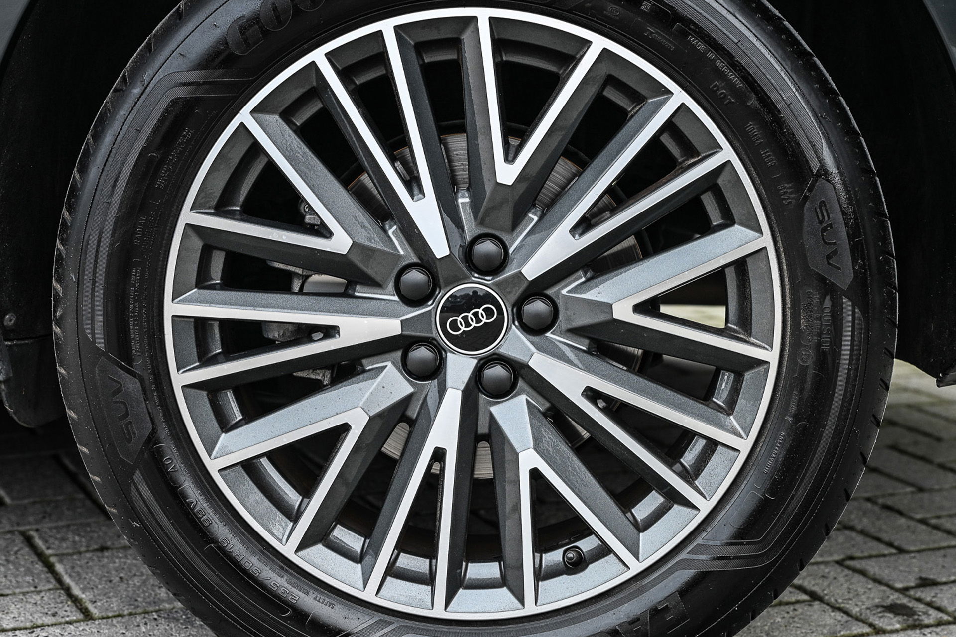 Audi Q3 Sportback - 9