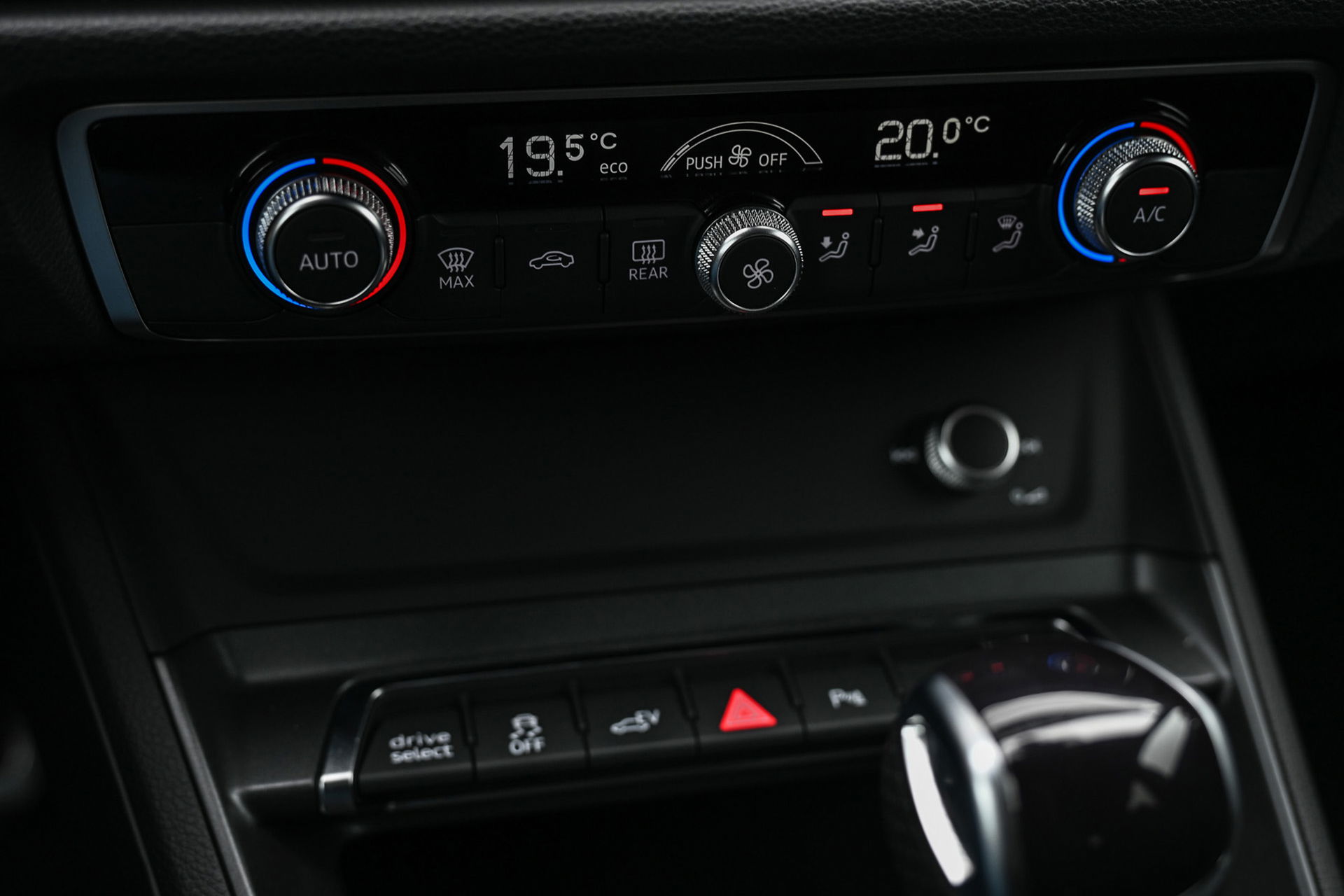 Audi Q3 Sportback - 27