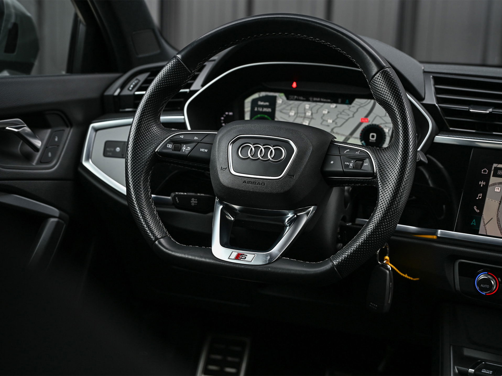 Audi Q3 Sportback - 28