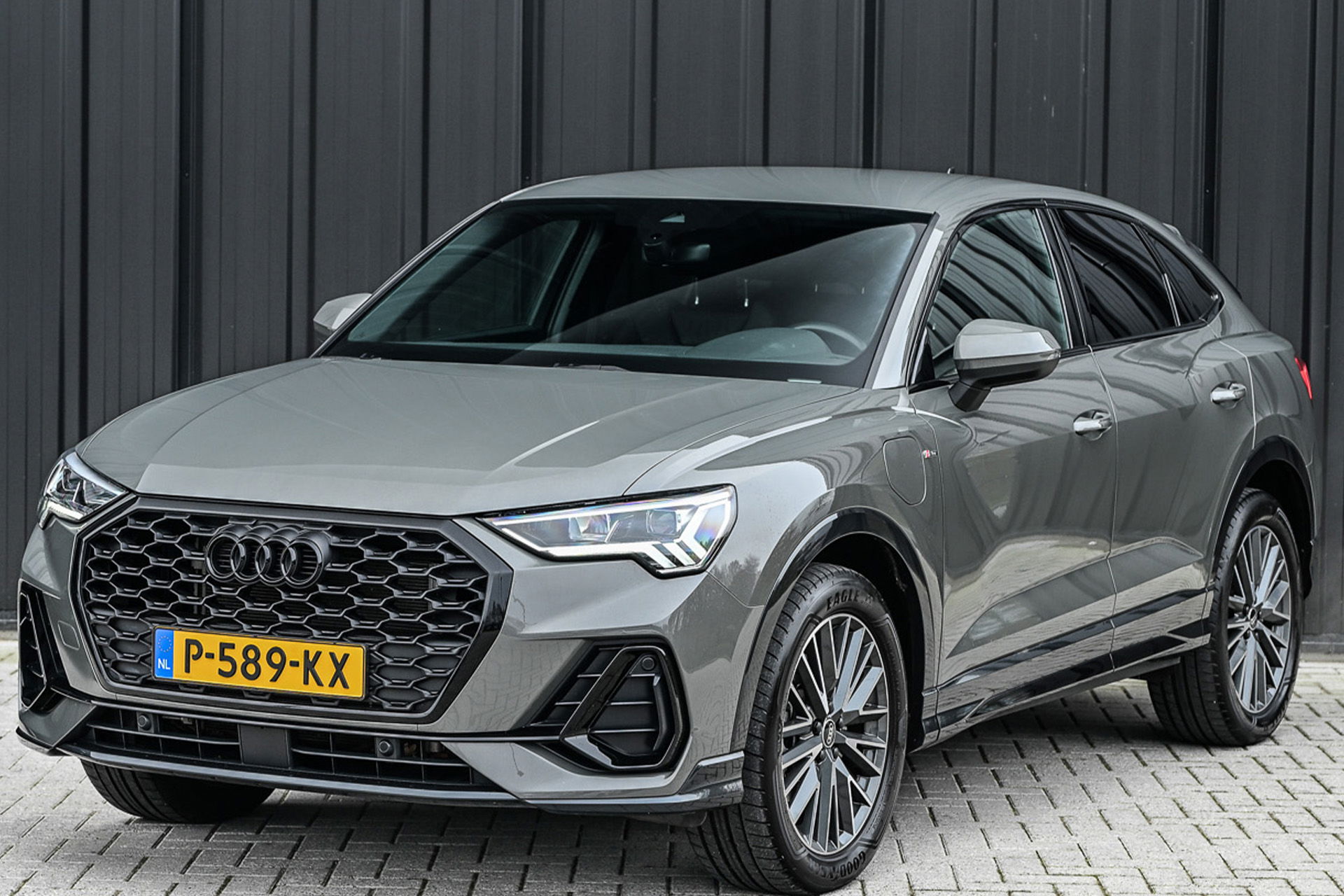Audi Q3 Sportback - 6