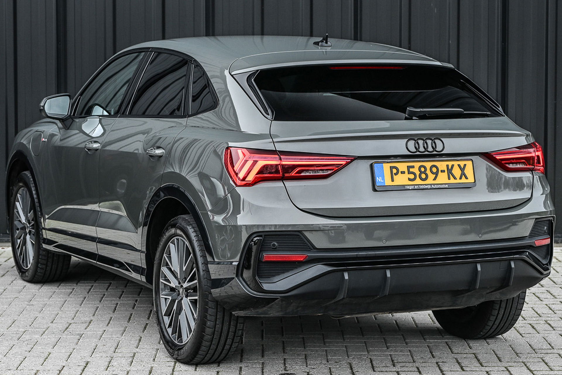 Audi Q3 Sportback - 7
