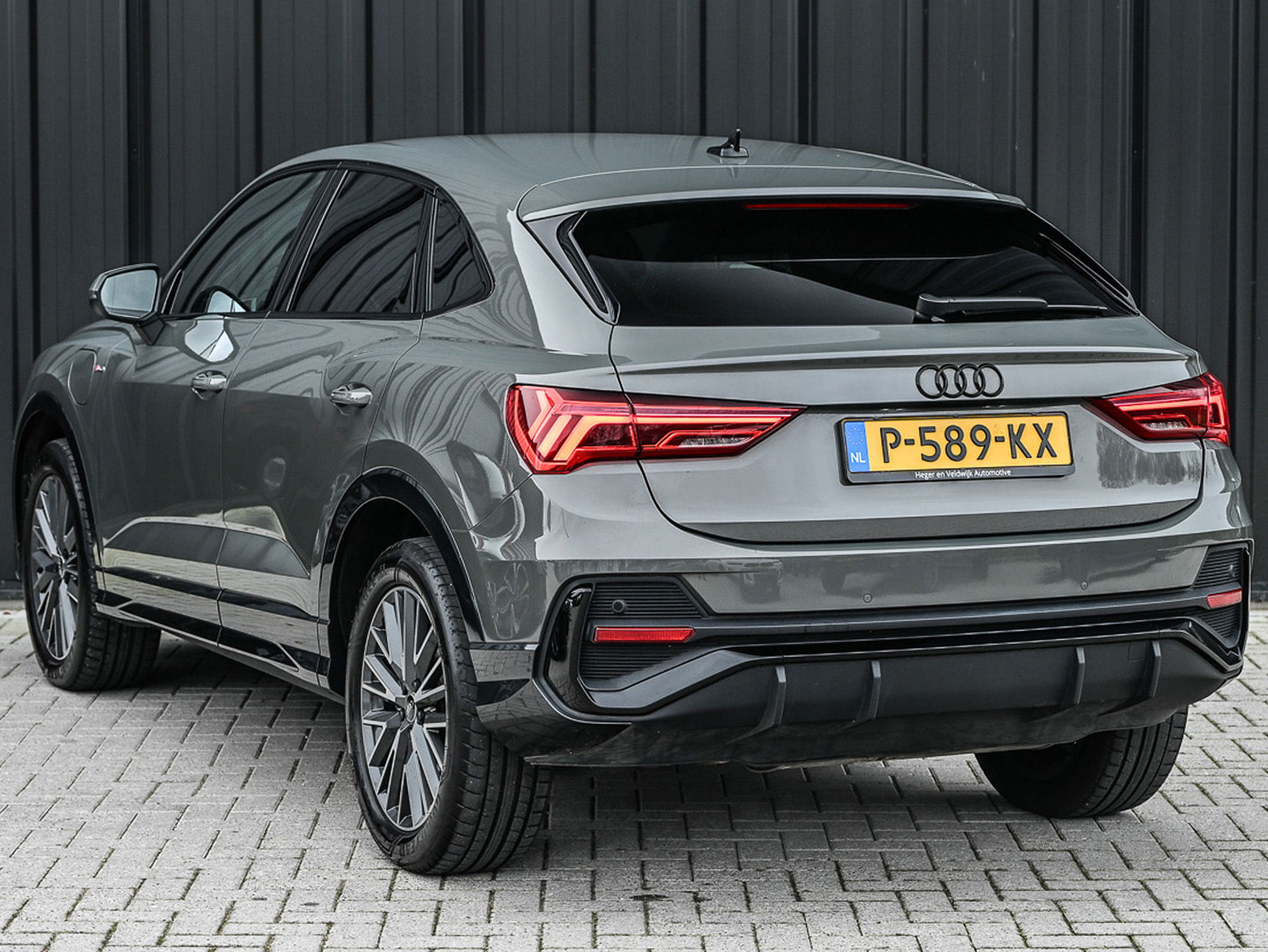 Audi Q3 Sportback - 7