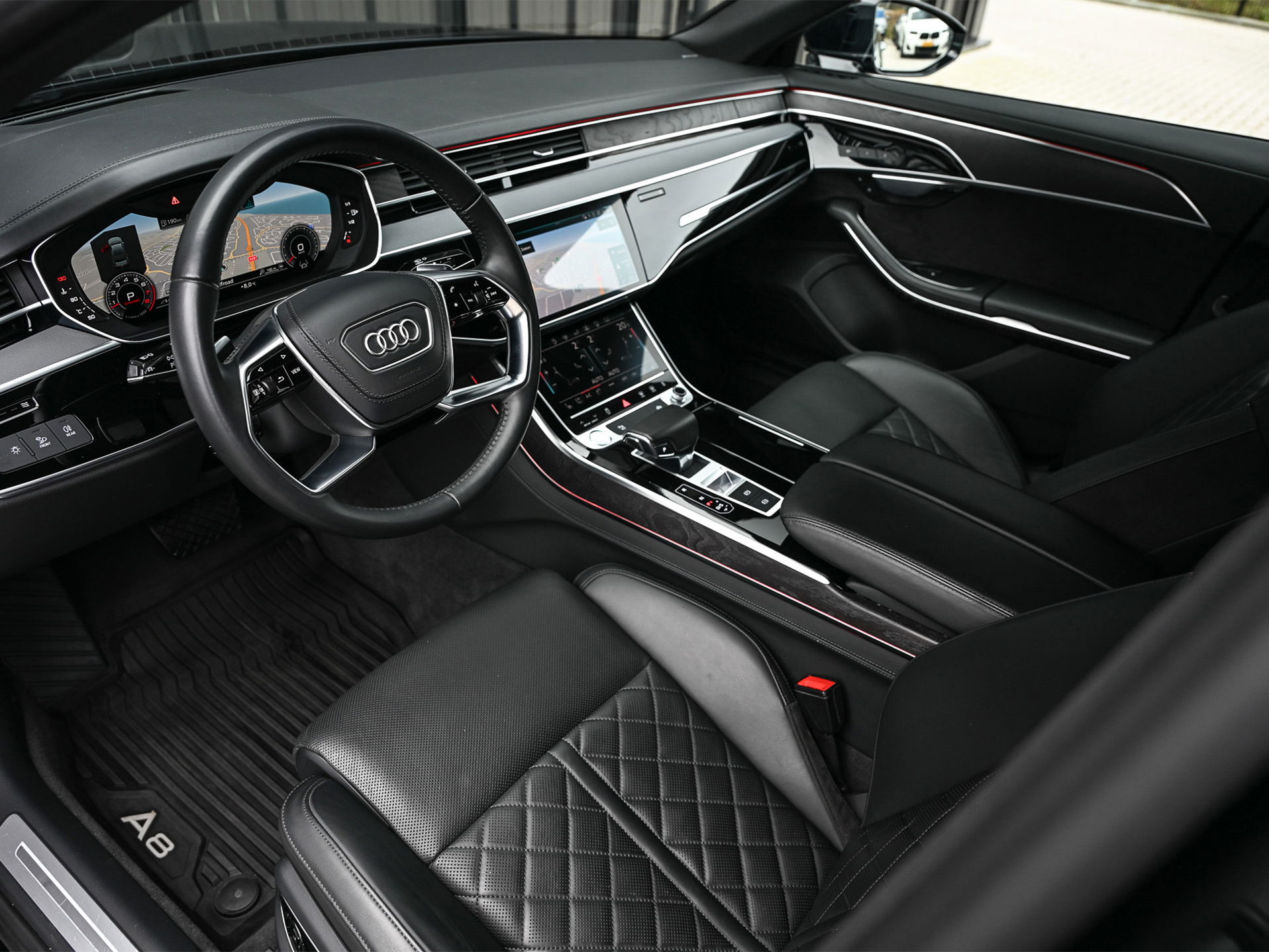 Audi A8 - 15