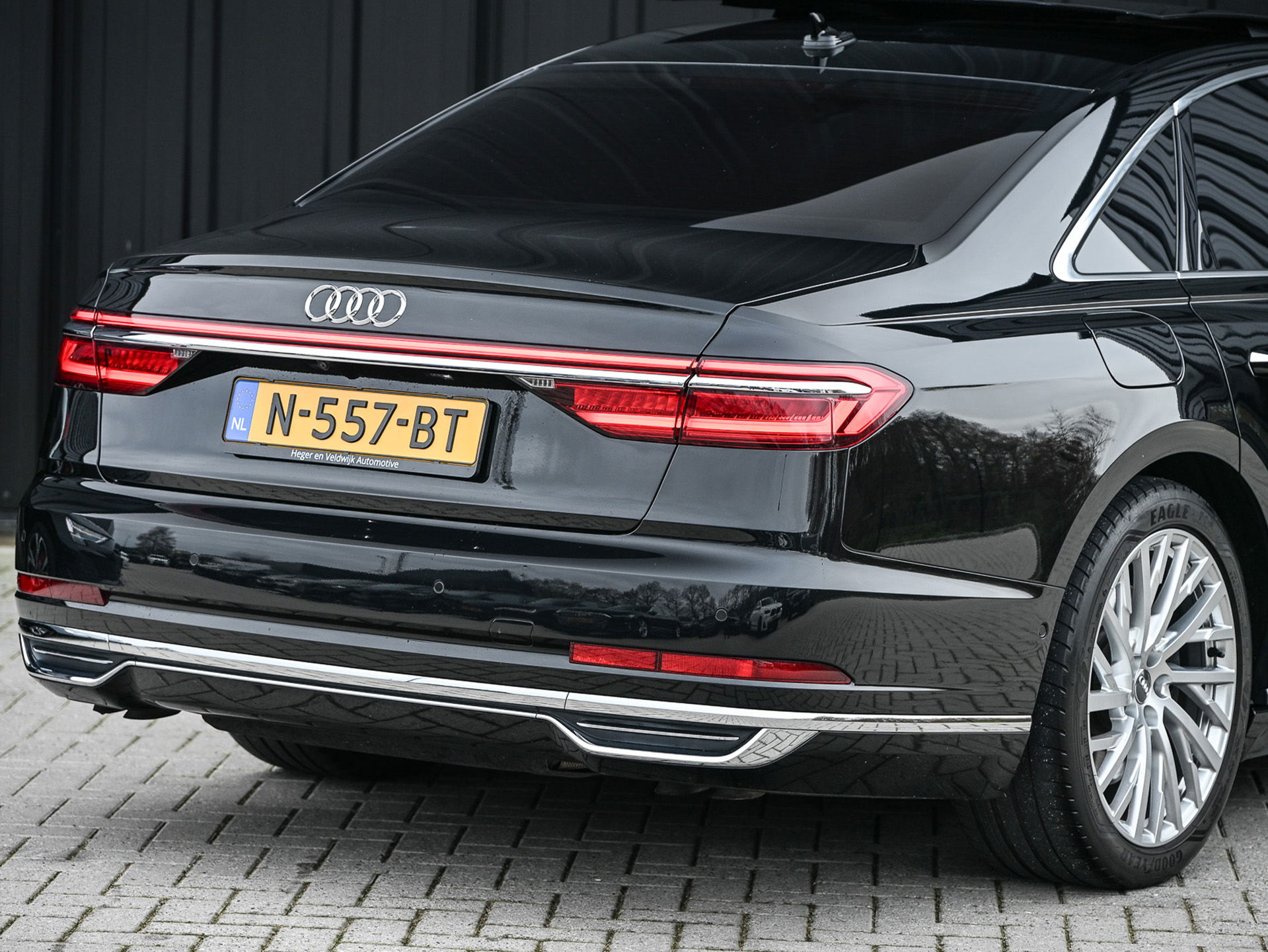 Audi A8 - 38
