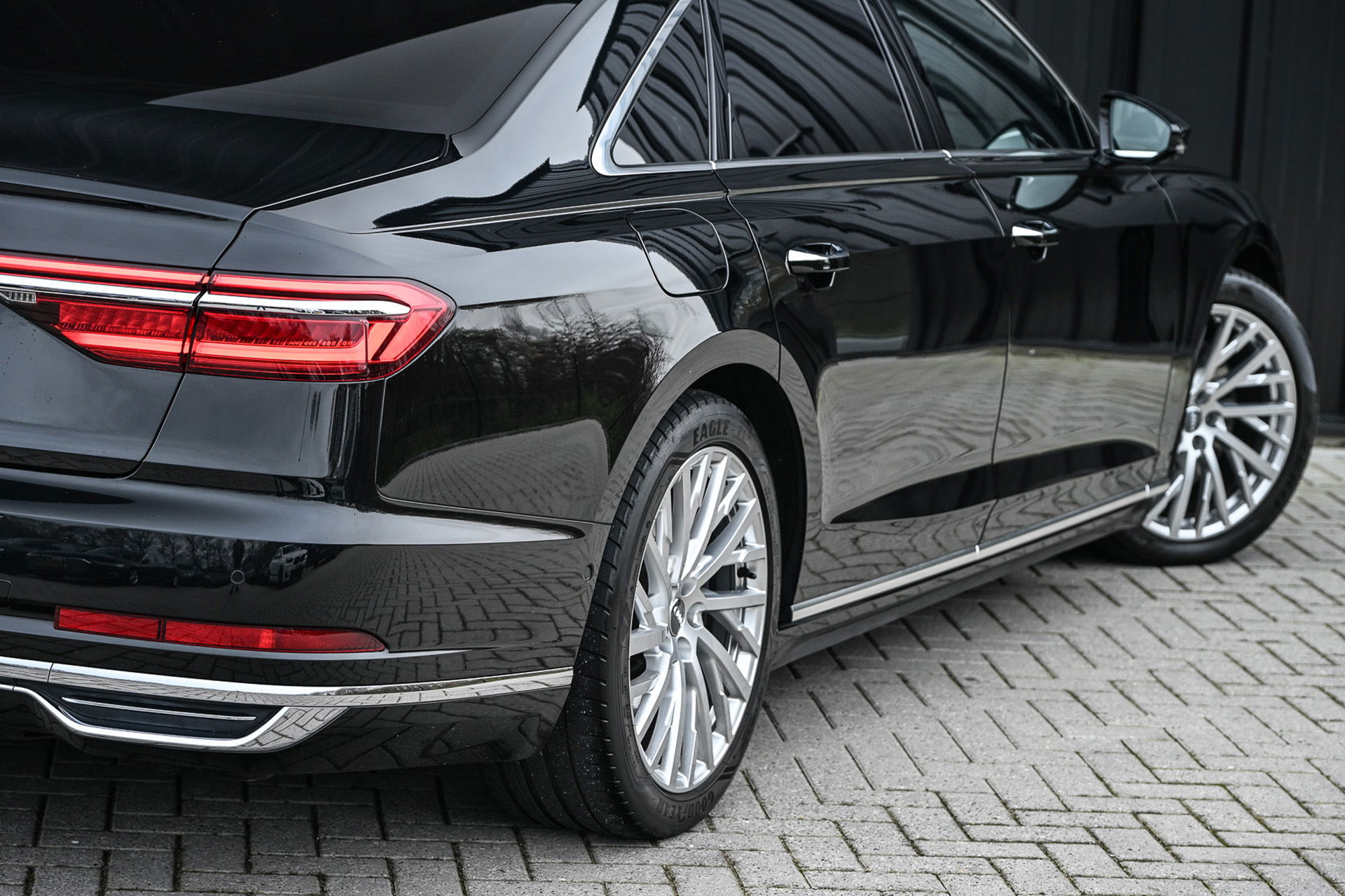 Audi A8 - 51