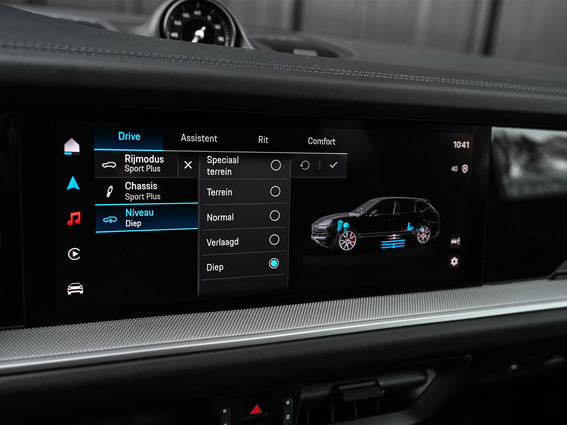 Porsche Cayenne - 18