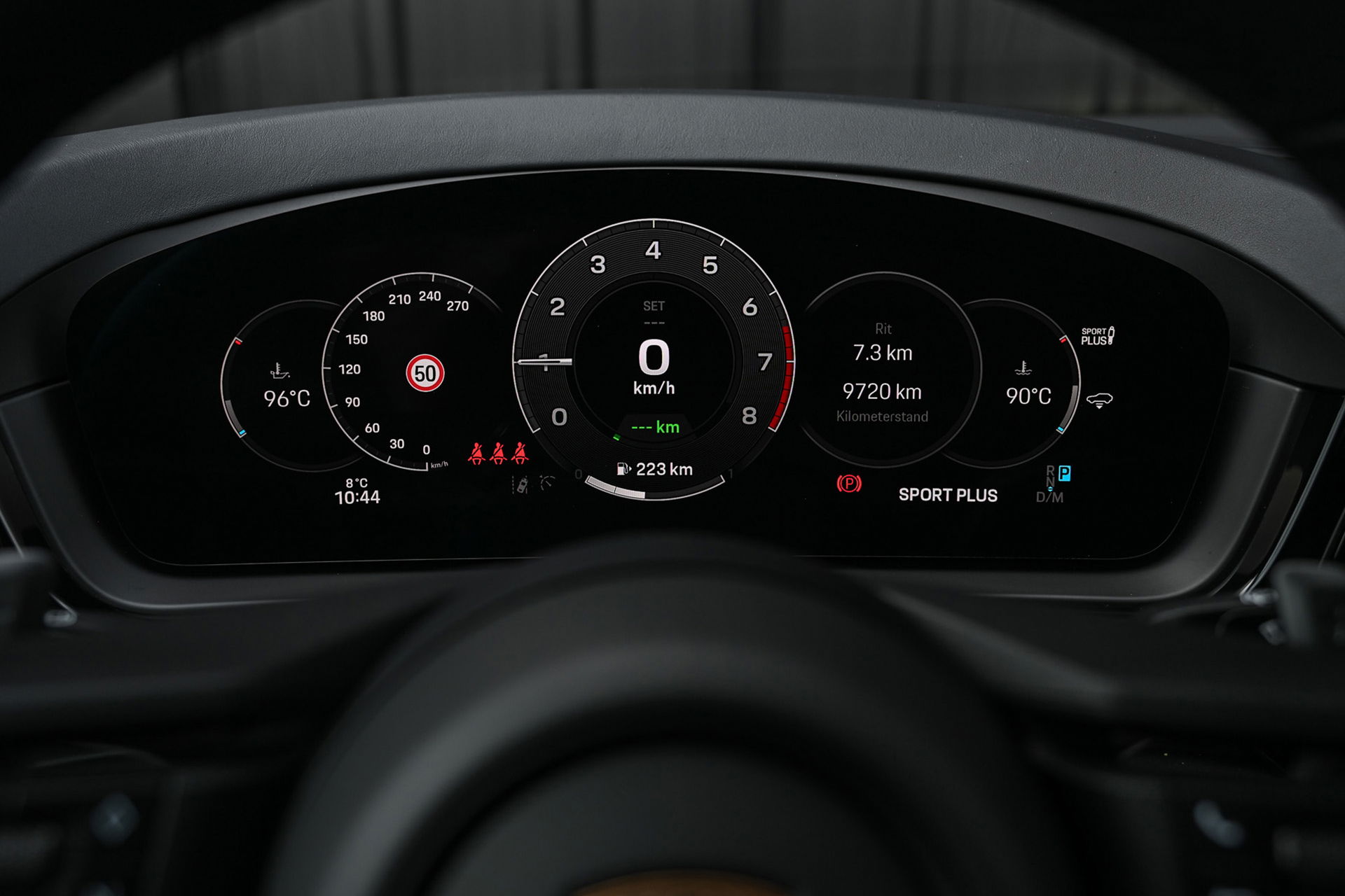 Porsche Cayenne - 46