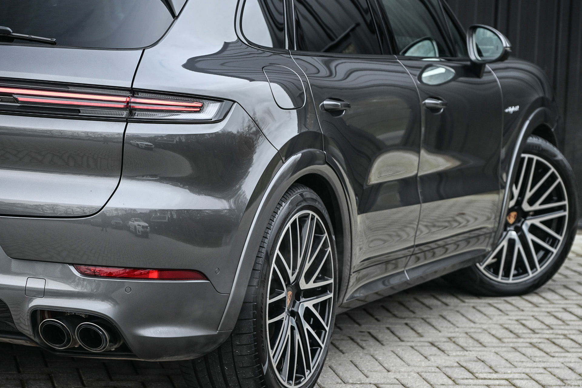 Porsche Cayenne - 57