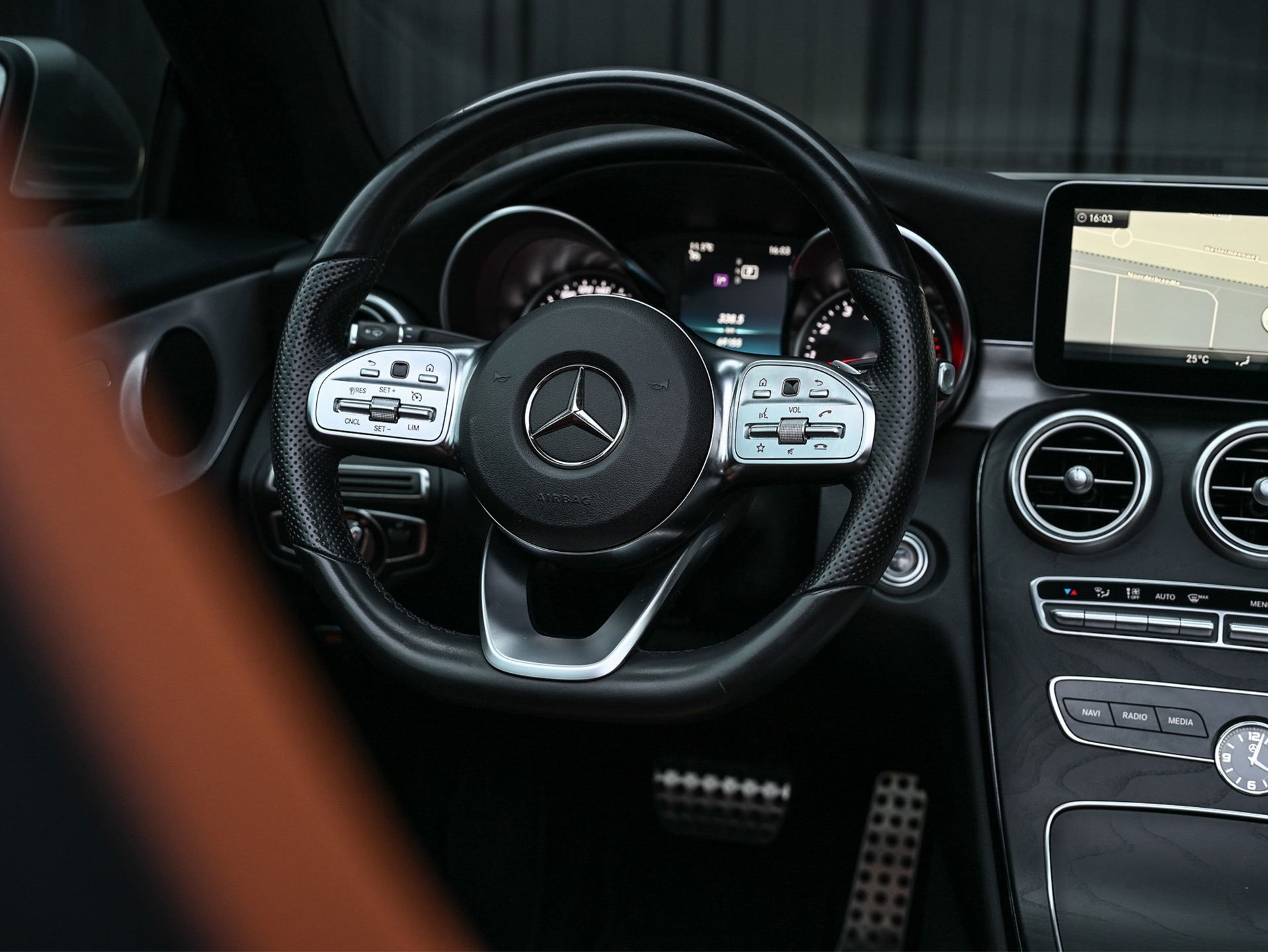 Mercedes-Benz C-Klasse - 32