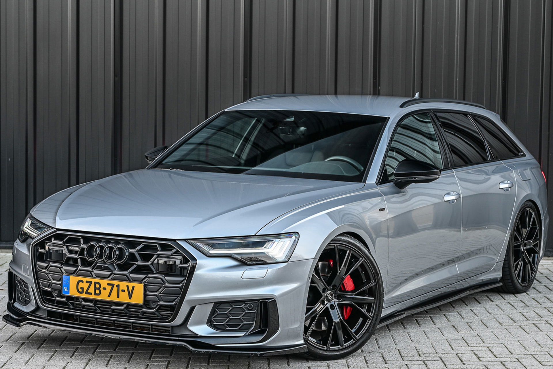 Audi A6 - 0